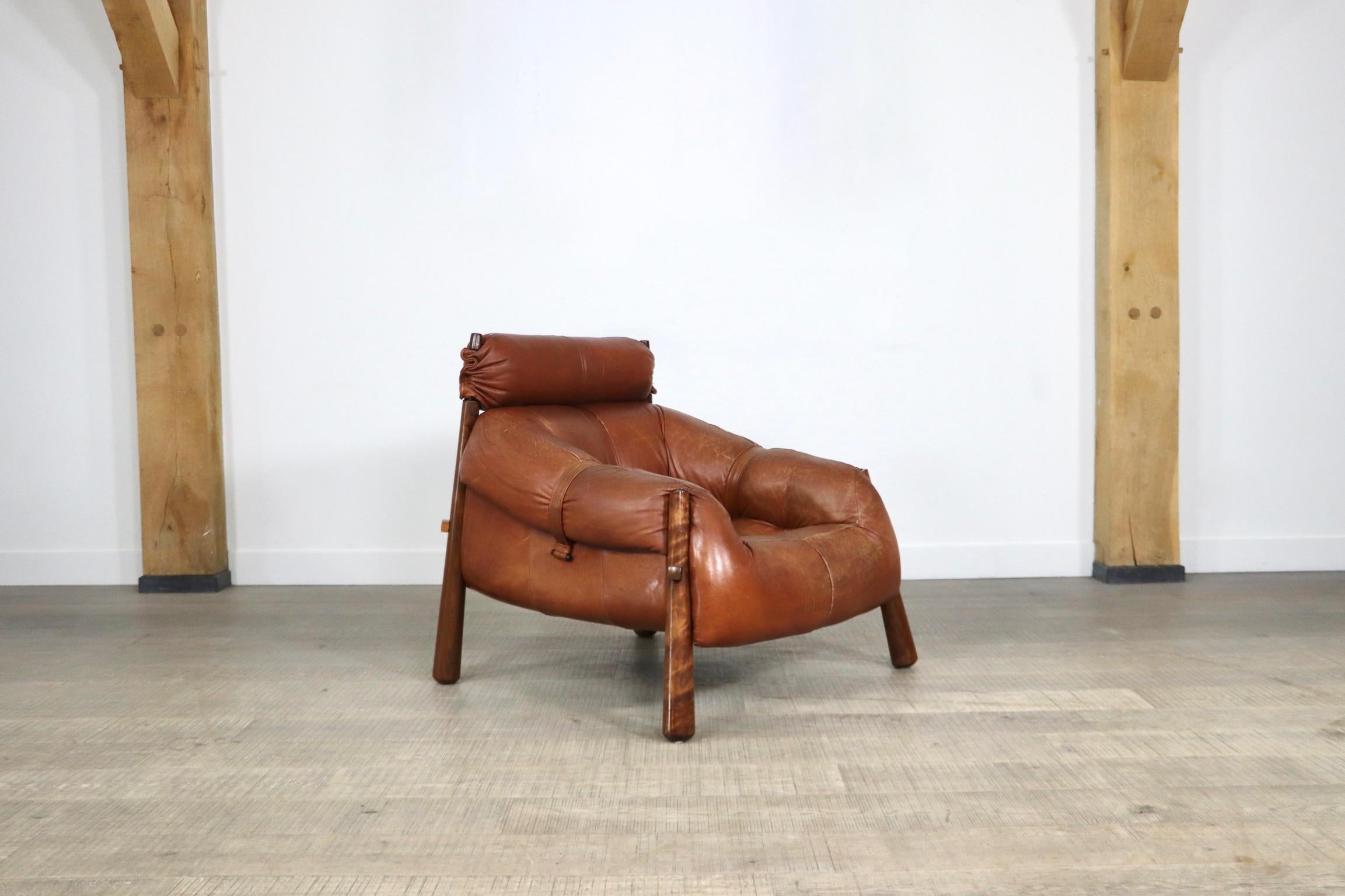 Percival Lafer MP-81 Lounge Chair in Cognac Leather, Brazil, 1970s 2