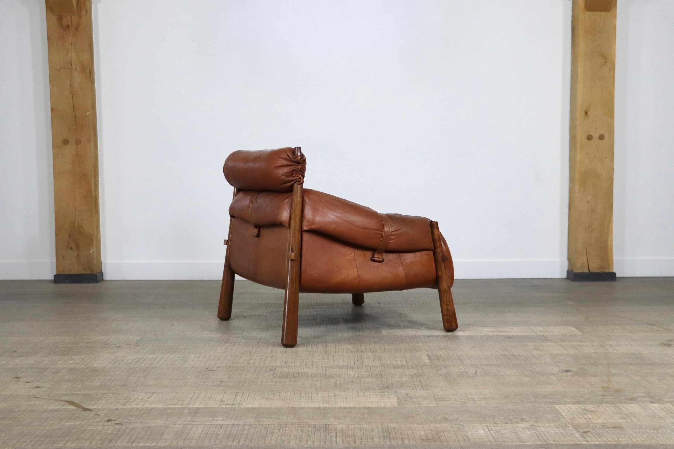 Percival Lafer MP-81 Lounge Chair in Cognac Leather, Brazil, 1970s 5