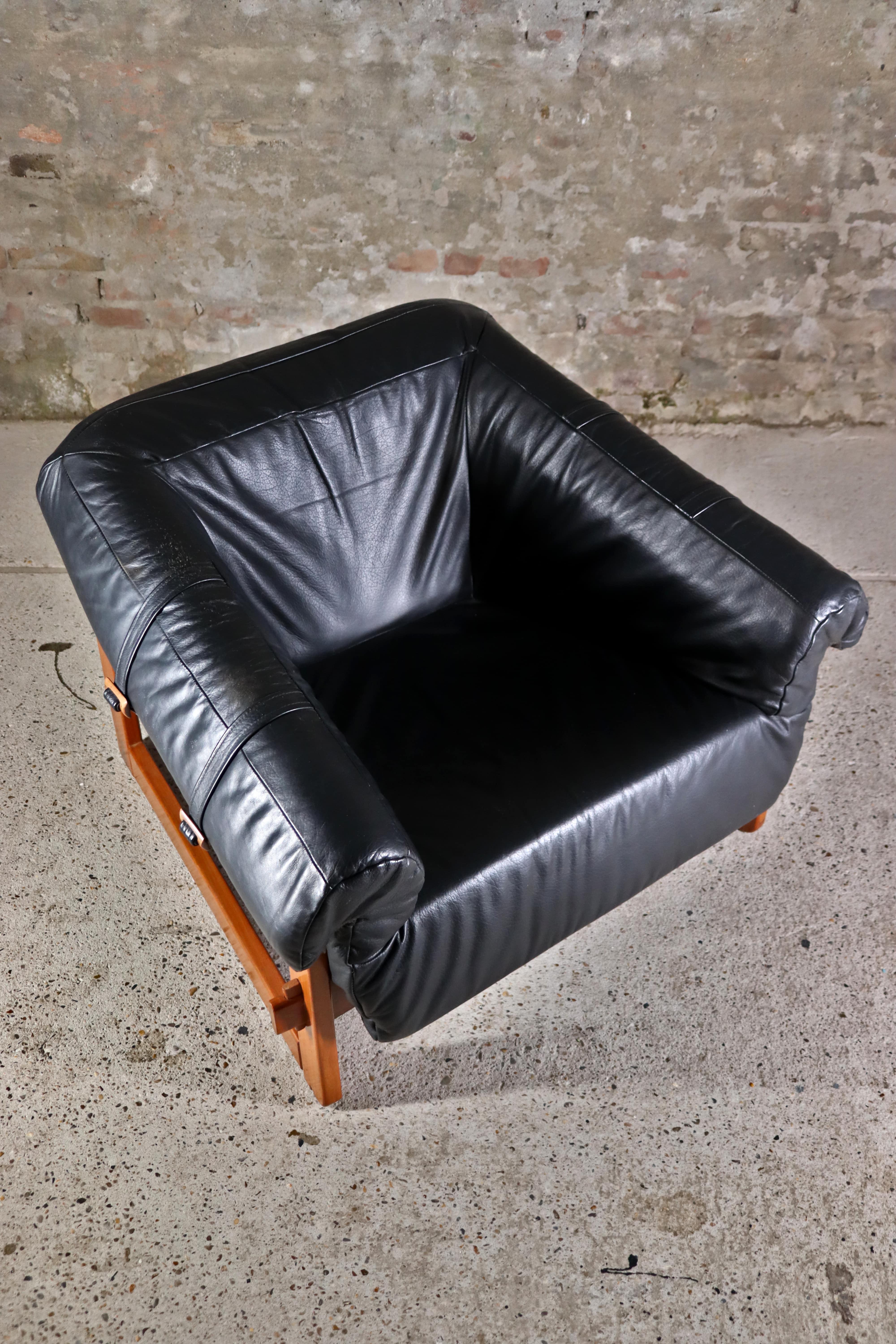 Leather Percival Lafer – MP-91 – Lounge Chair – Brazil – 1970s For Sale