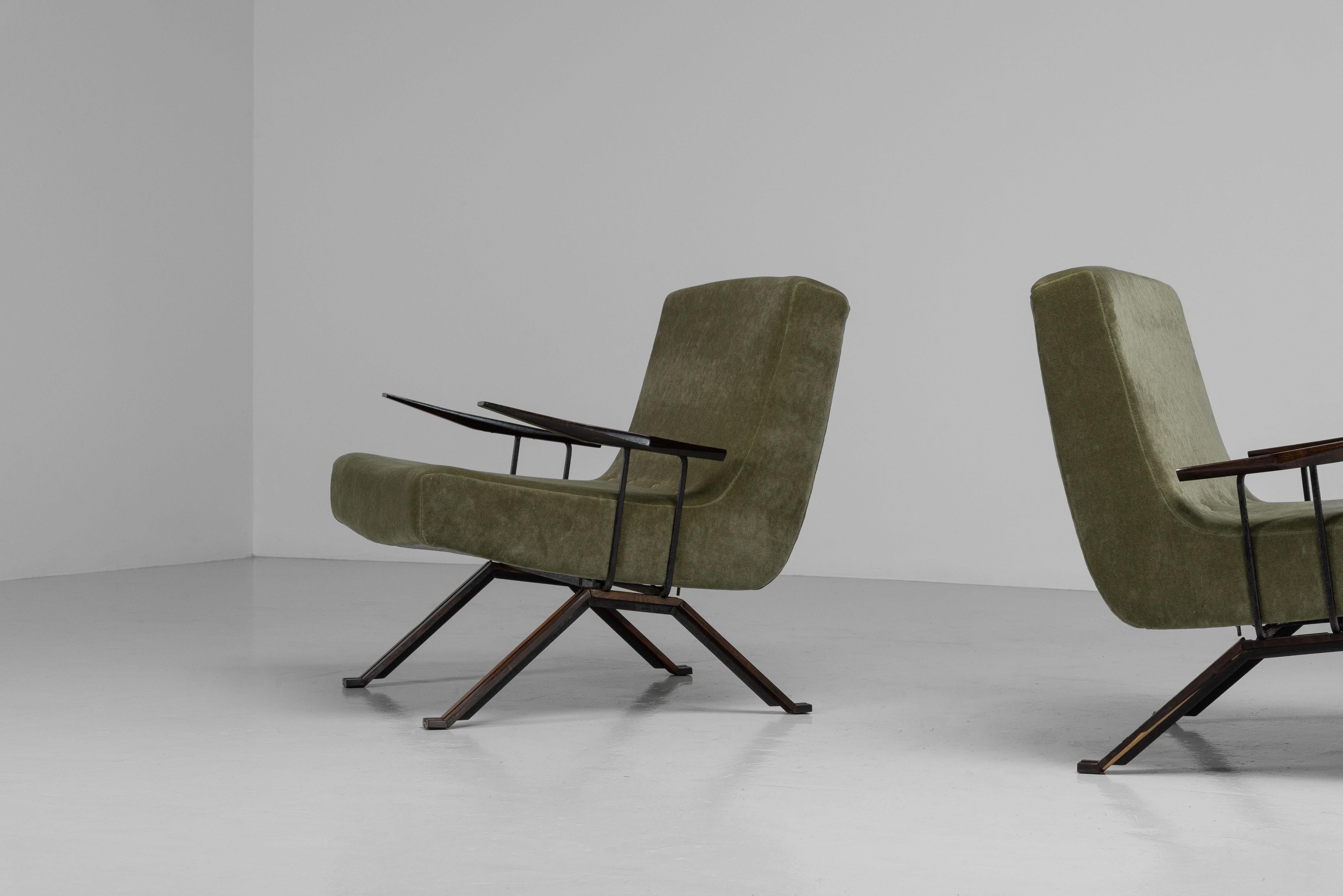 Mid-Century Modern Percival Lafer MP1 lounge chairs Brazil 1961 For Sale