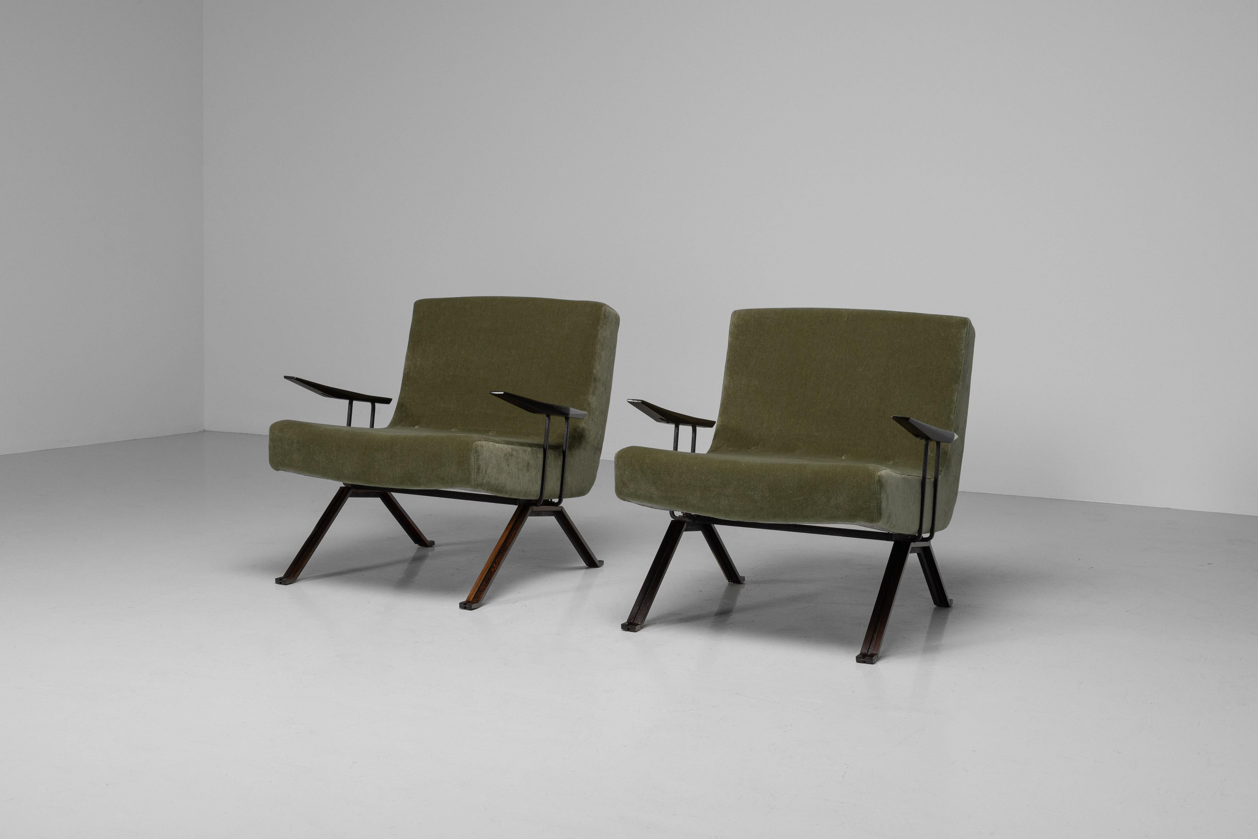 Metal Percival Lafer MP1 lounge chairs Brazil 1961 For Sale