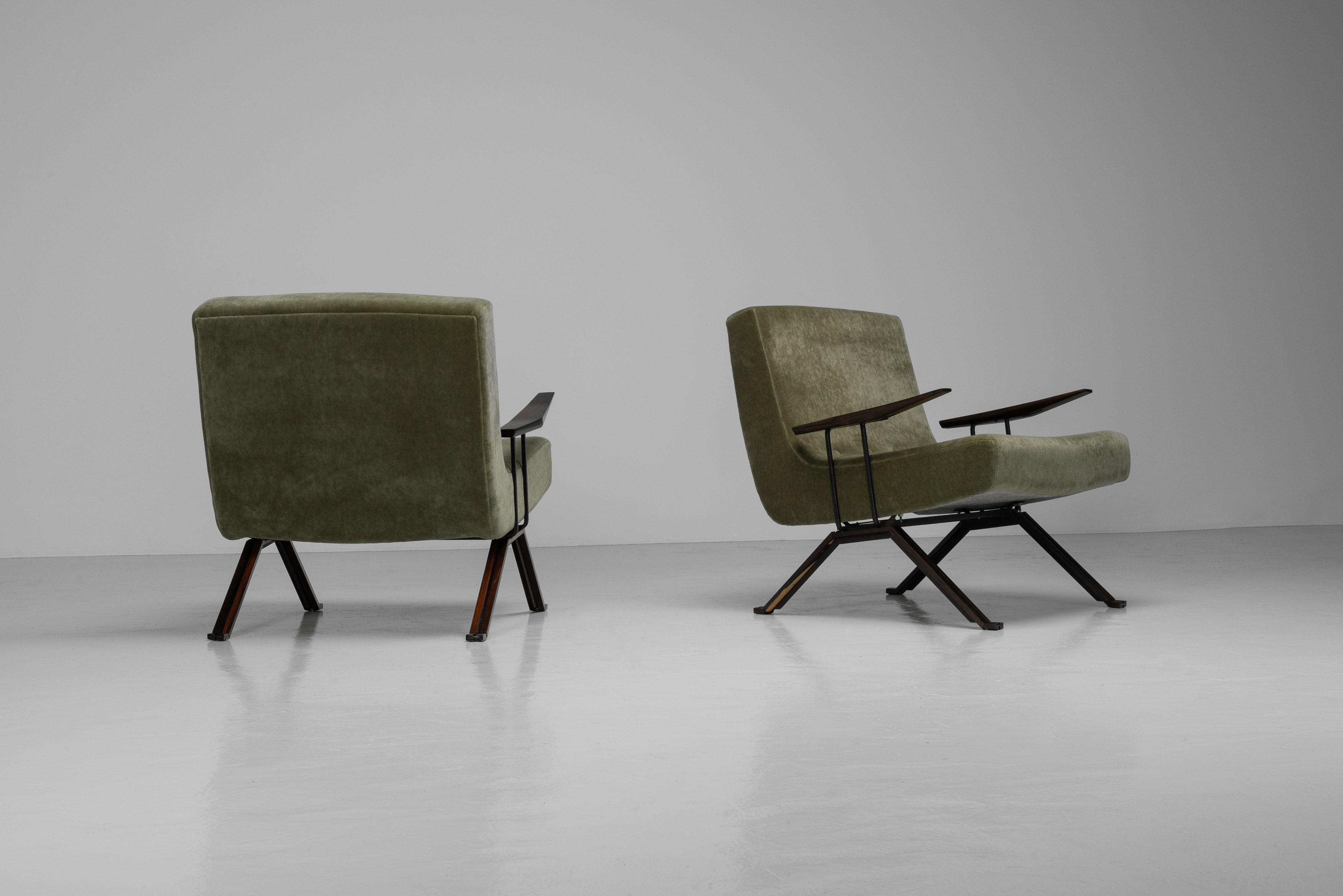 Percival Lafer MP1 lounge chairs Brazil 1961 For Sale 1