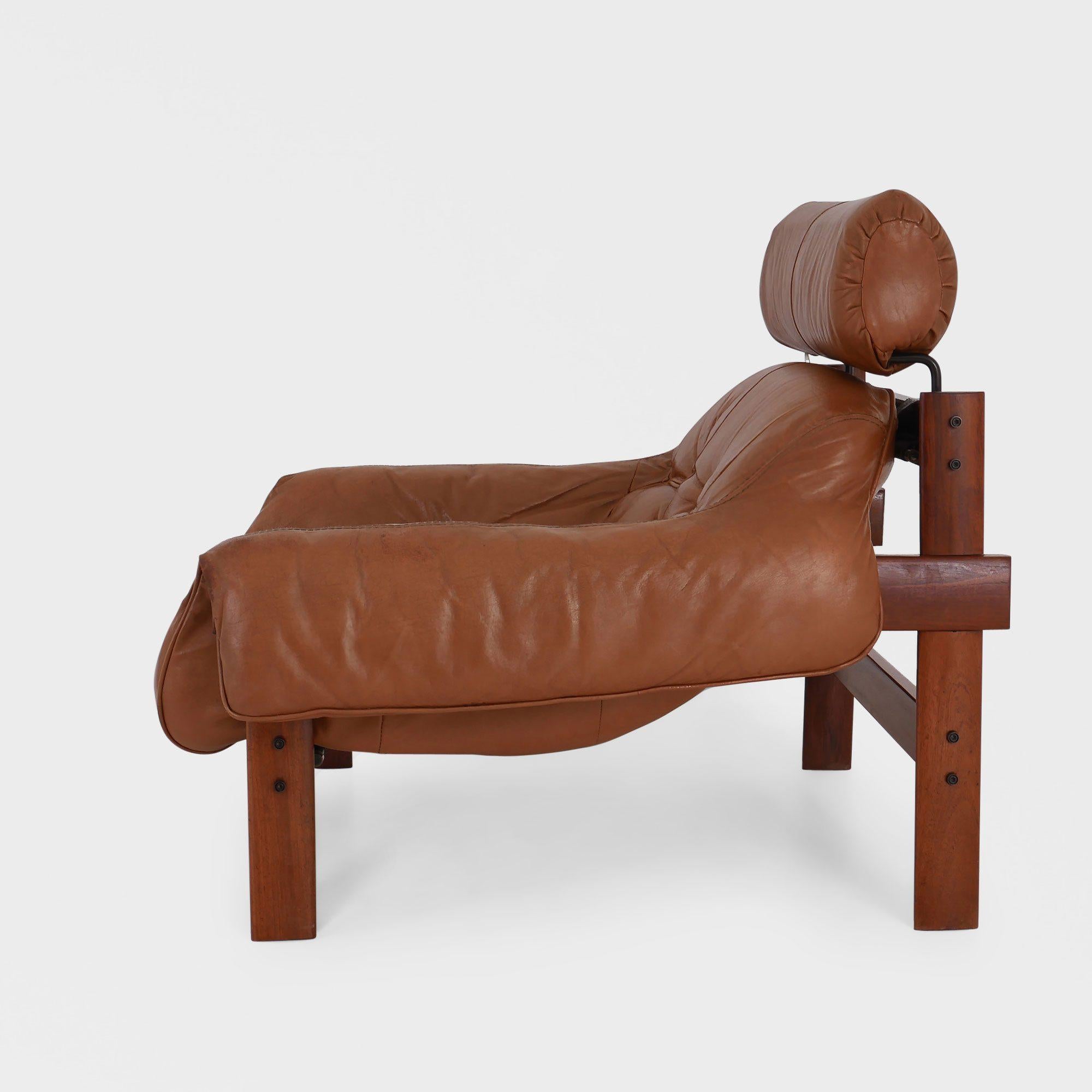 Mid-Century Modern Chaise longue MP-41 de Percival Lafer en cuir cognac d'origine, Brésil, années 1970 en vente