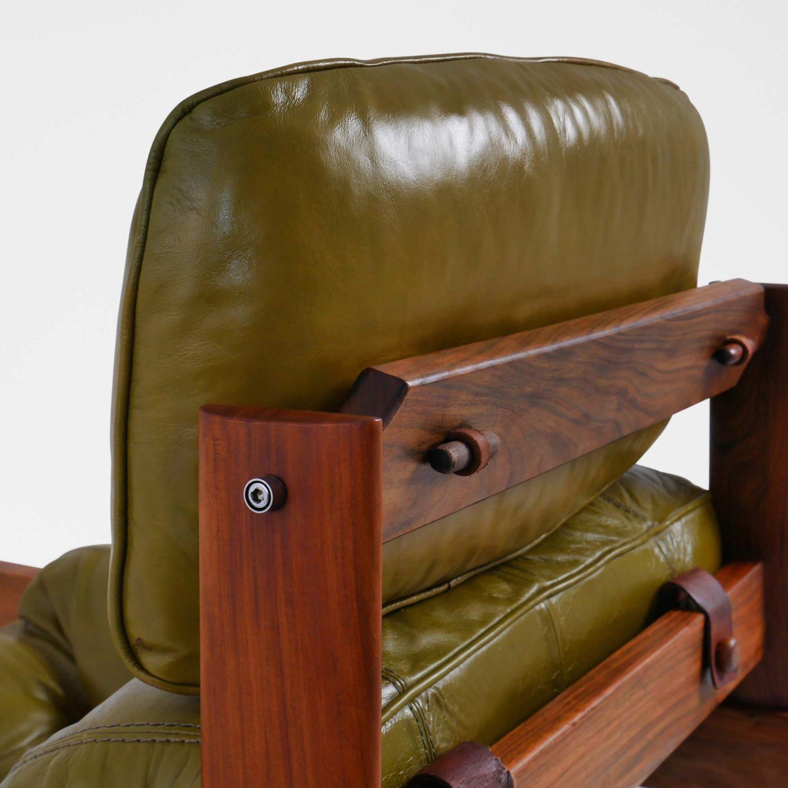 Percival Lafer MP-41 Silla de salón y otomana, Brasil, años 70 - Piel verde en venta 4
