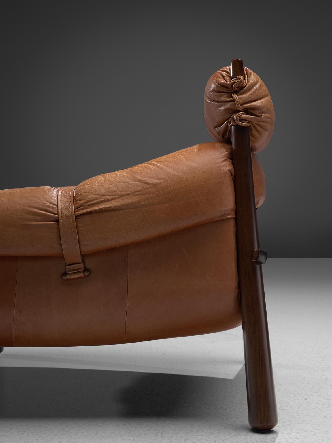Percival Lafer Pair of 'MP-81' Lounge Chairs with Ottoman in Rosewood and Cognac In Excellent Condition In Waalwijk, NL