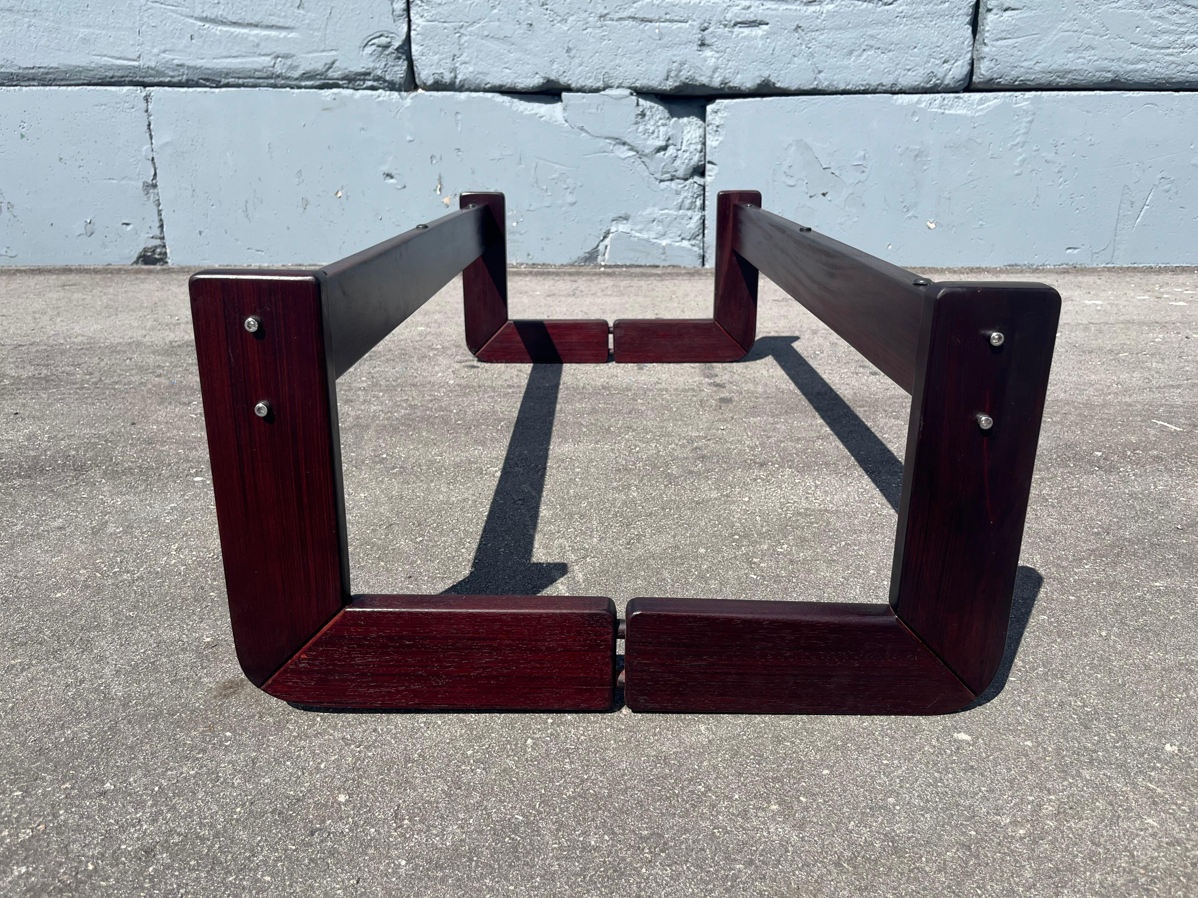 Fin du 20e siècle Table basse en bois de rose Percival Lafer Brésil en vente