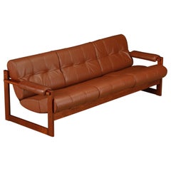 Percival Lafer 'S-1' Dreisitzer-Sofa aus Rosenholz und Leder, Brasilien, 1976, signiert