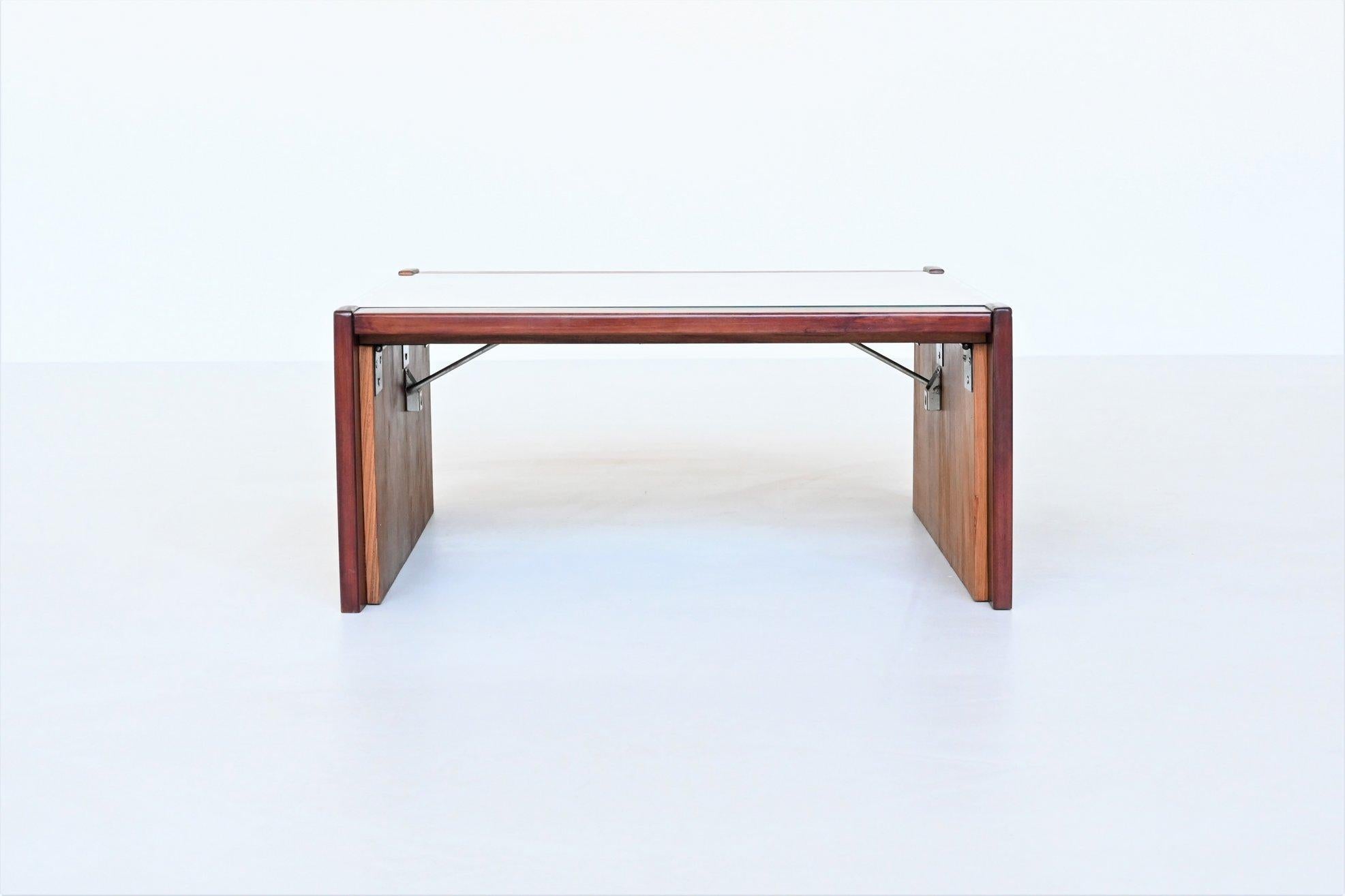Percival Lafer sculptural coffee table mixed wood Brazil 1960 In Good Condition In Etten-Leur, NL