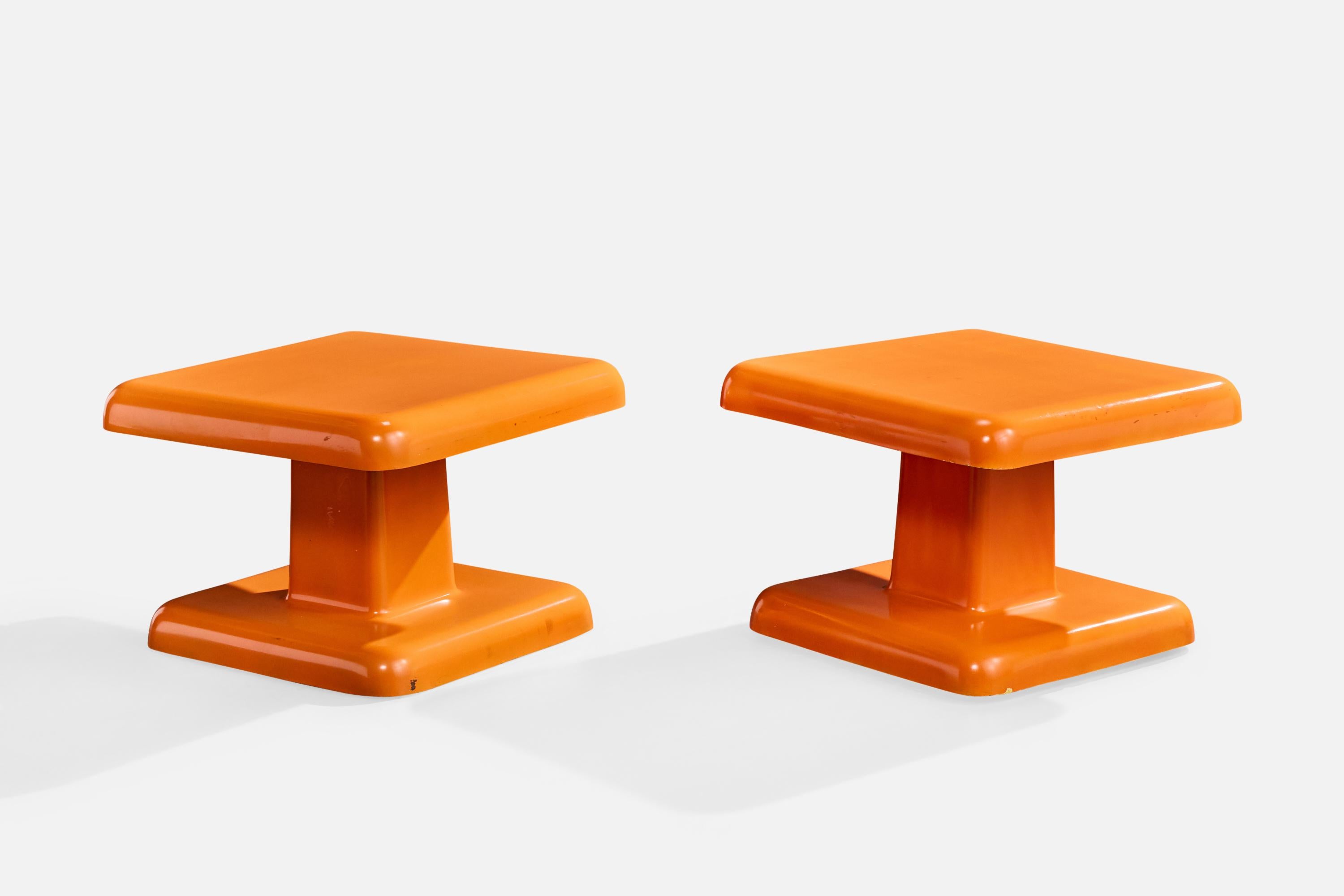 A pair of orange-lacquered fiberglass side tables produced by Percival Lafer, Brazil, c. 1970s.

Scuffs, marks and wear as illustrated.

Overall Dimensions (inches): 16.5