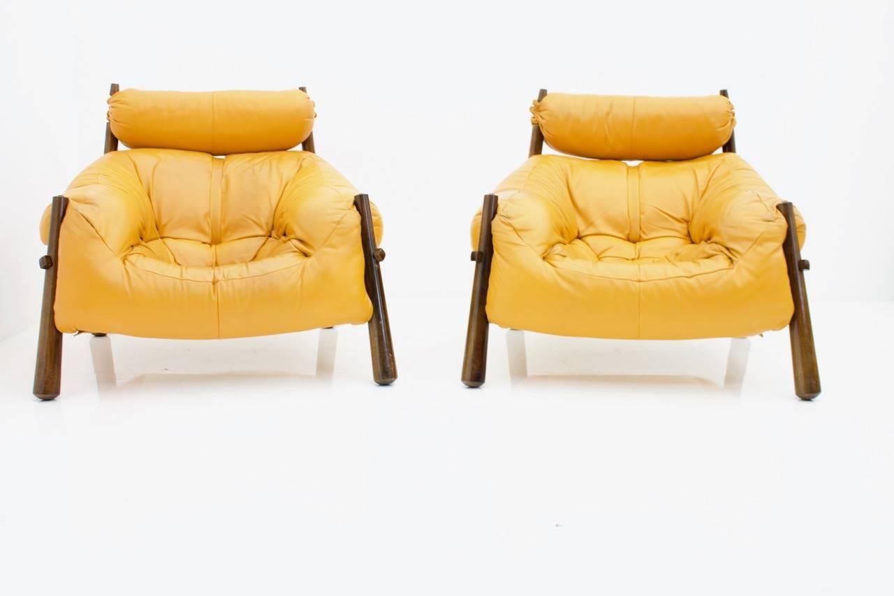 Percival Lafer Sofa and Two Lounge Chairs MP-81 Brazil 1972 7