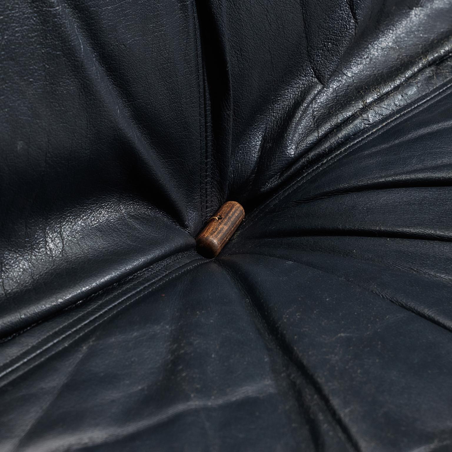 Percival Lafer Sofa in Black Leather  5