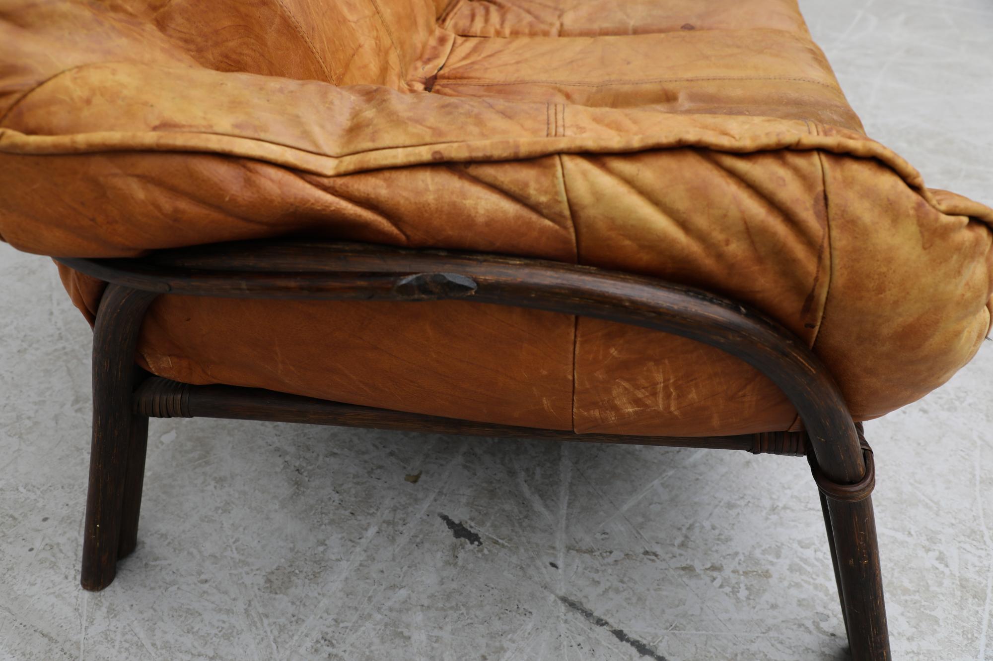 Fauteuil brutaliste de style Percival Lafer avec cadre en bambou et coussins en cuir cognac en vente 5