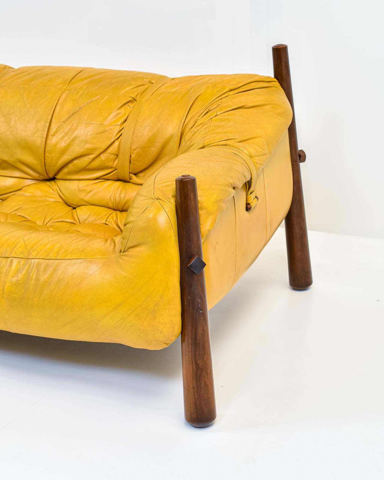 Mustard Yellow Leather Three-Seater Sofa by Percival Lafer, model 'MP-81' 2