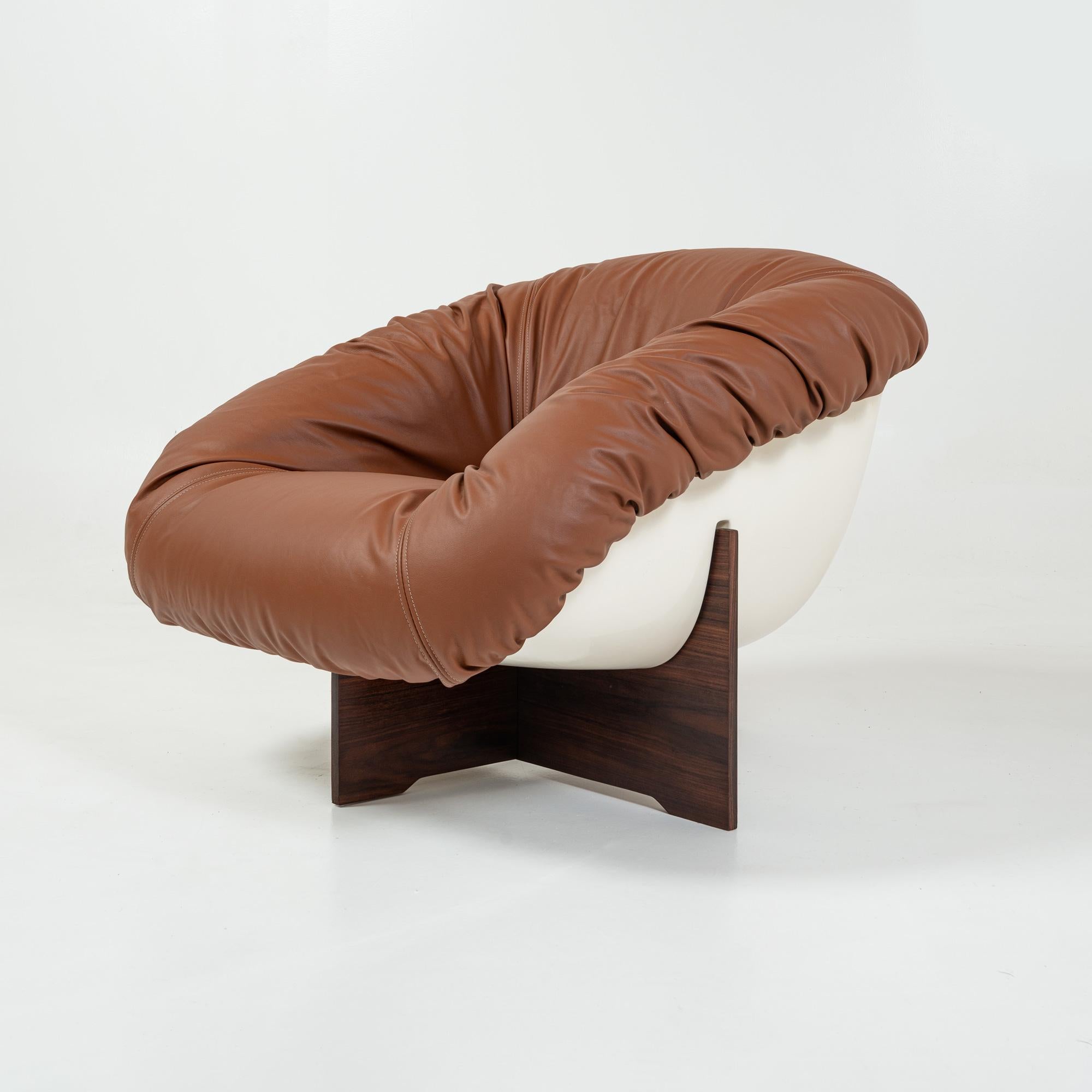 South American Percival Lafer's Lounge Chair model MP-61 in Maharam Leather and Rosewood, 1973 For Sale