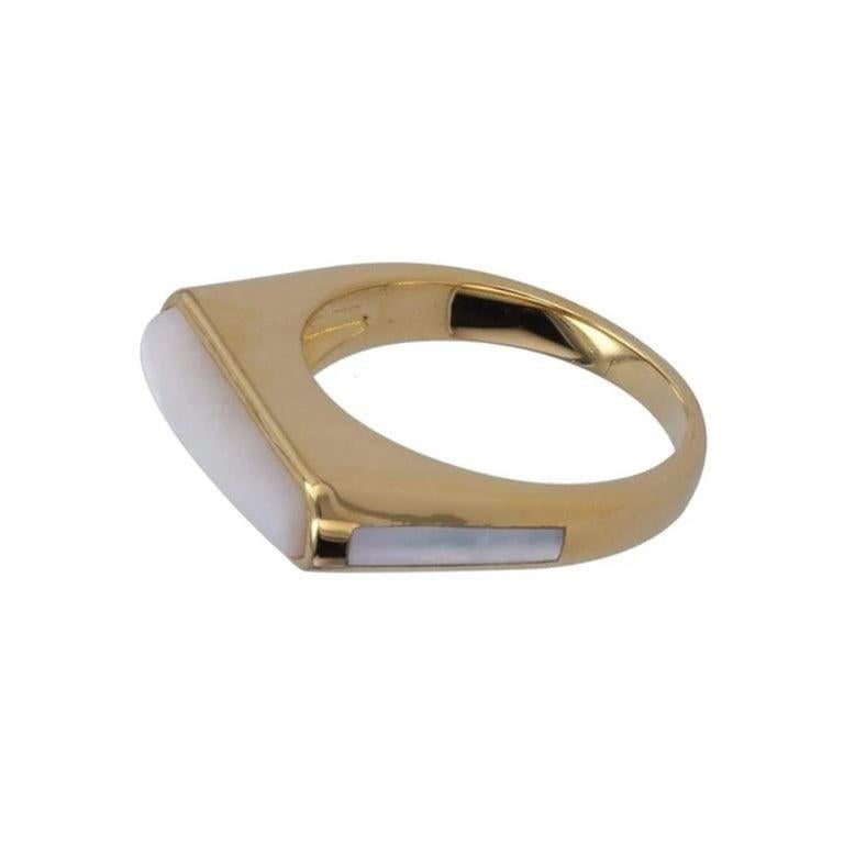 For Sale:  Percy Side Band Ring with Mother of Pearl in 18k Gold 4