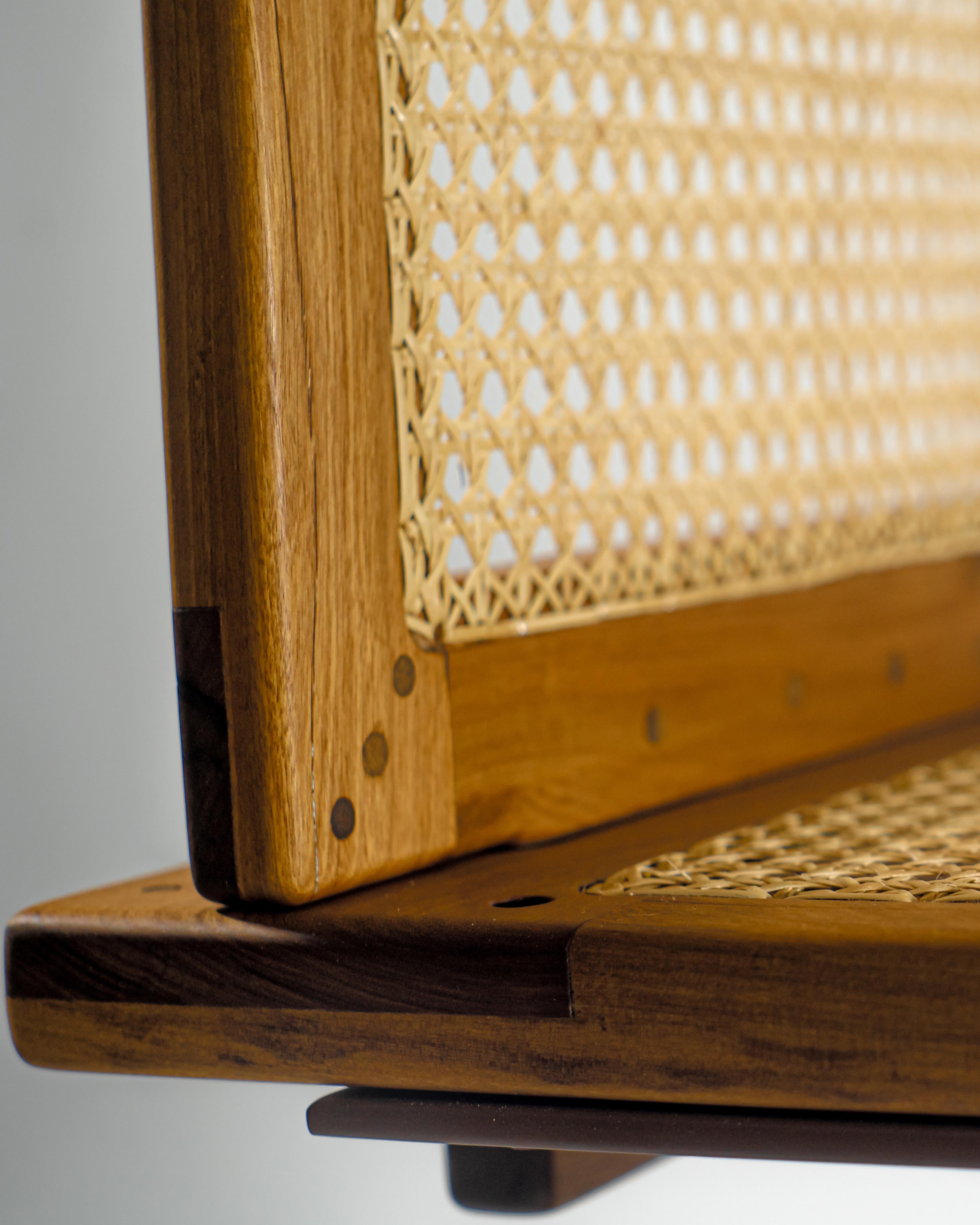Laiton Chaise Pere par Dimitrih Correa en vente