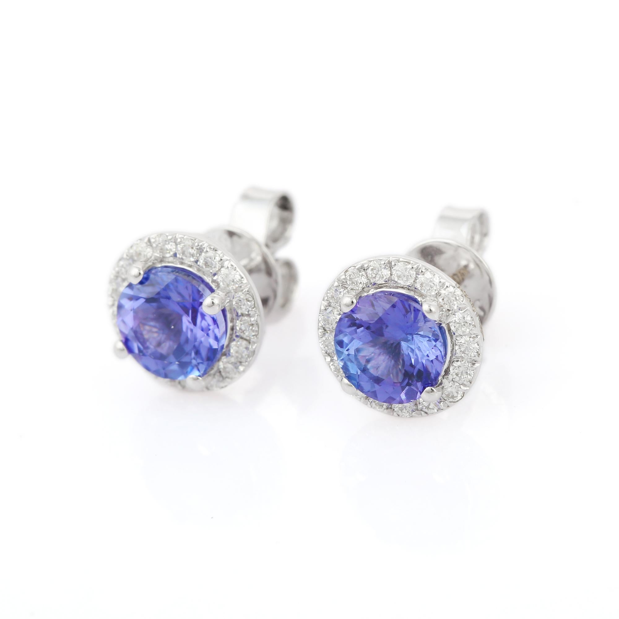 Modern Perfect Blue 1.75 Ct Tanzanite and Diamond Stud Earrings in 18K White Gold For Sale
