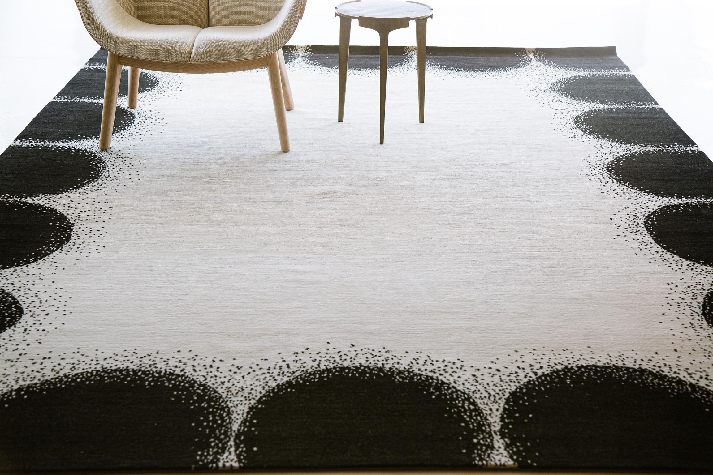 Modern Mehraban Perfect Rug by Liesel Plambeck For Sale