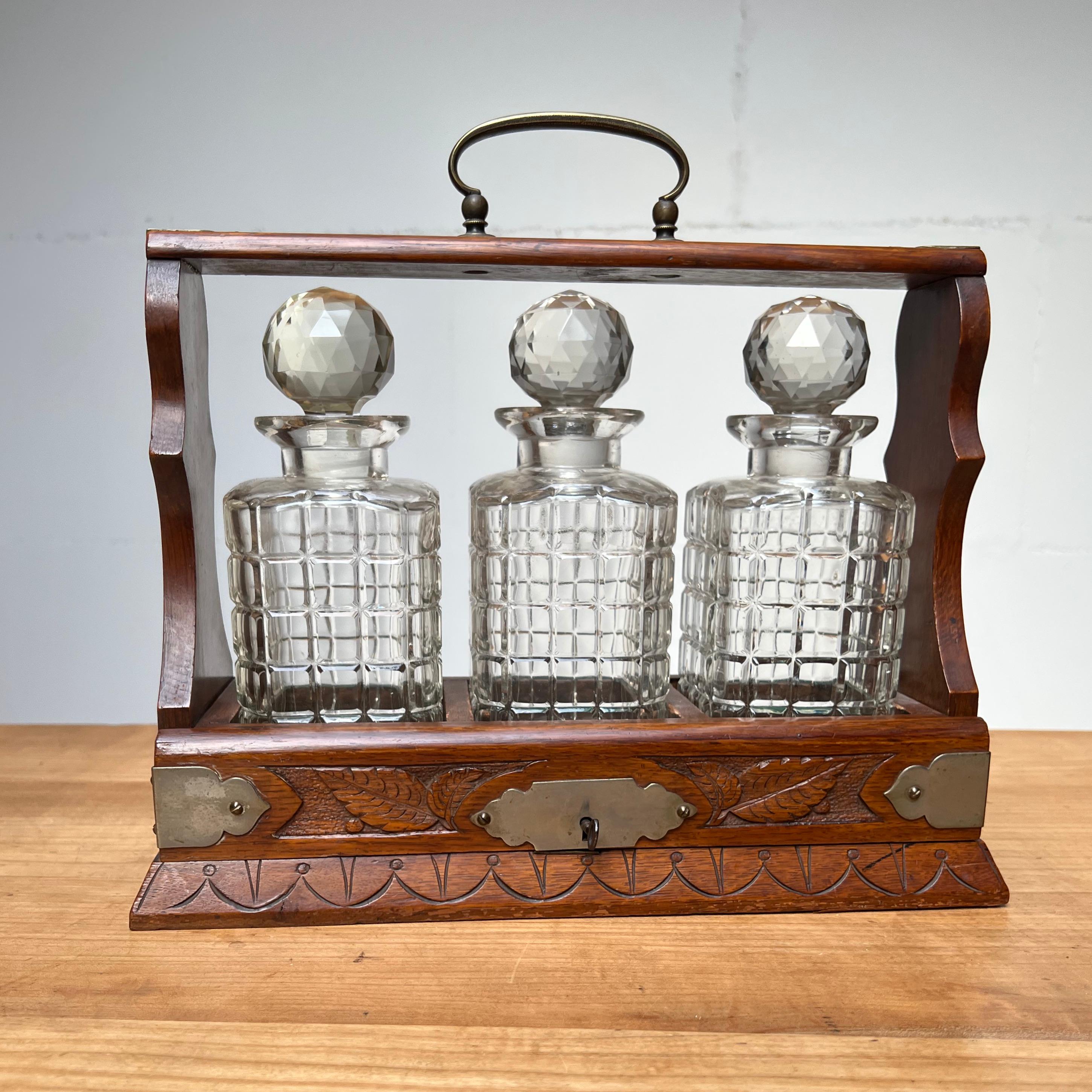 Perfect Carved Oak & Brass Tantalus with Whiskey or Liqueur Crystal Decanters 11