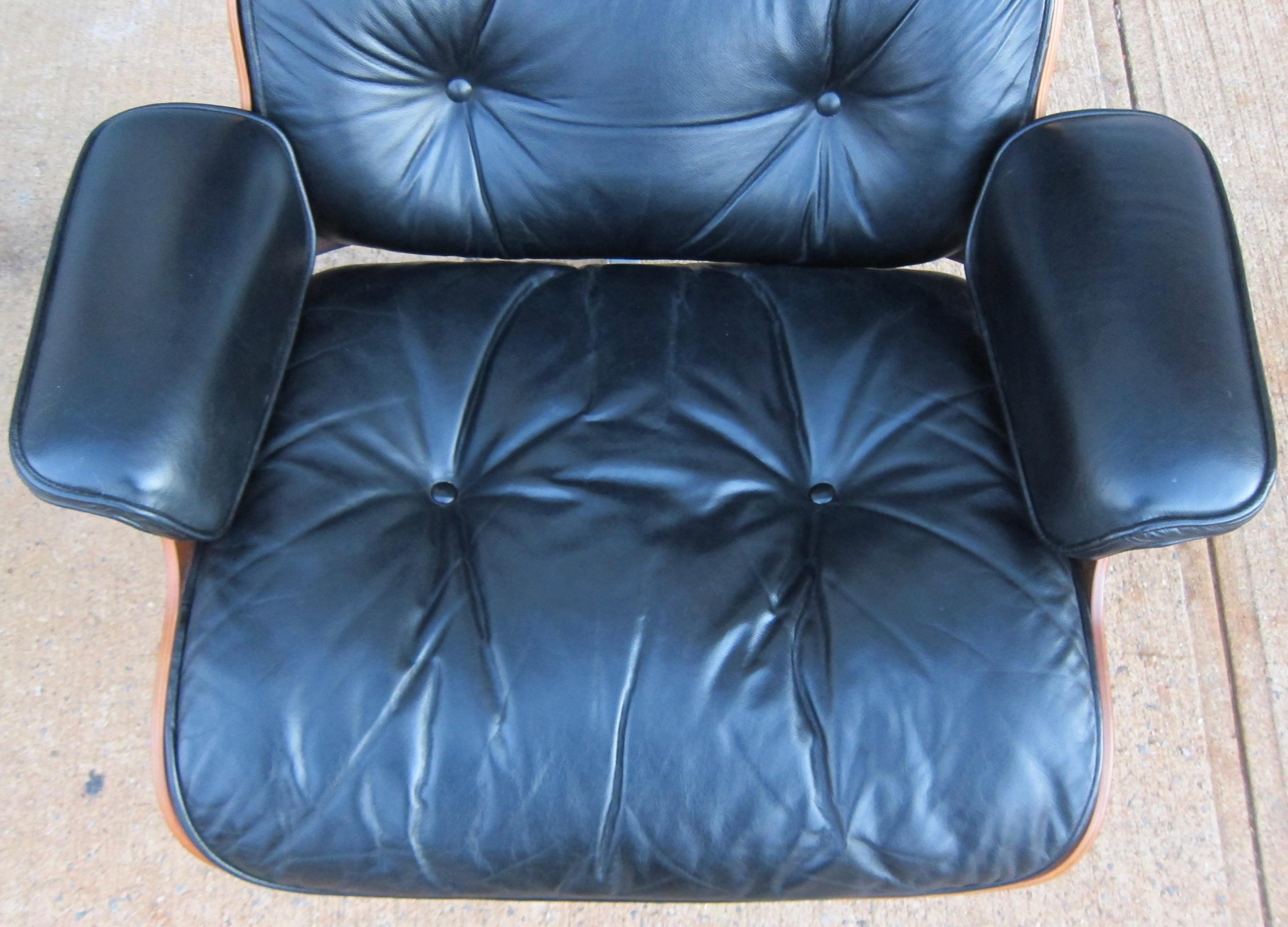 Perfect Eames Lounge Chair for Herman Miller In Excellent Condition In Brooklyn, NY