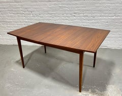 PERFECT Expandable Walnut Mid Century Modern DINING TABLE, c. 1960's