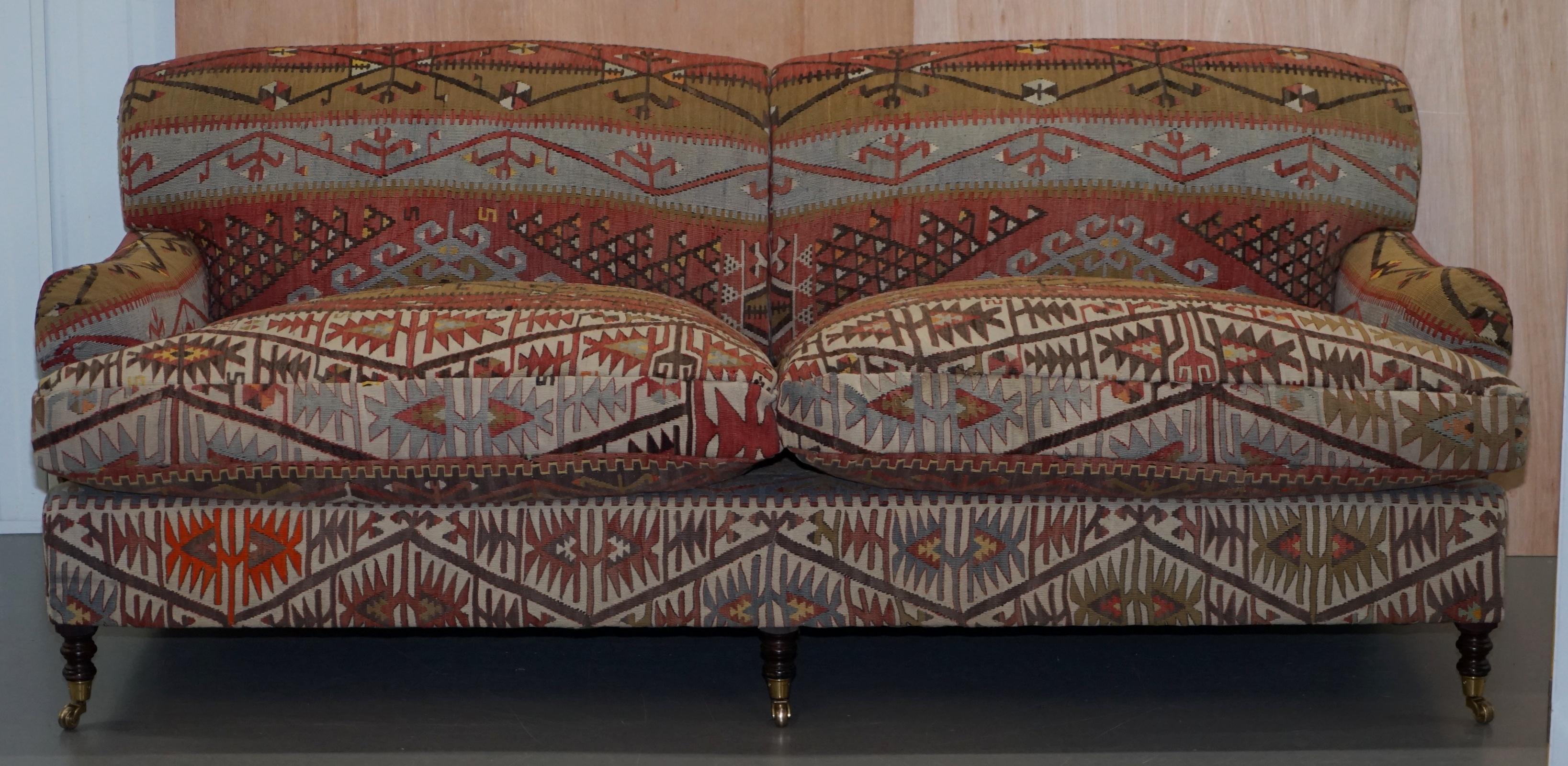 We are delighted to this stunning RRP £10,800 large George Smith signature collection standard arm three-seat sofa upholstered with Aztec Kilims

This sofa is pretty much the best condition George Smith Kilim I have ever seen, it is in perfect