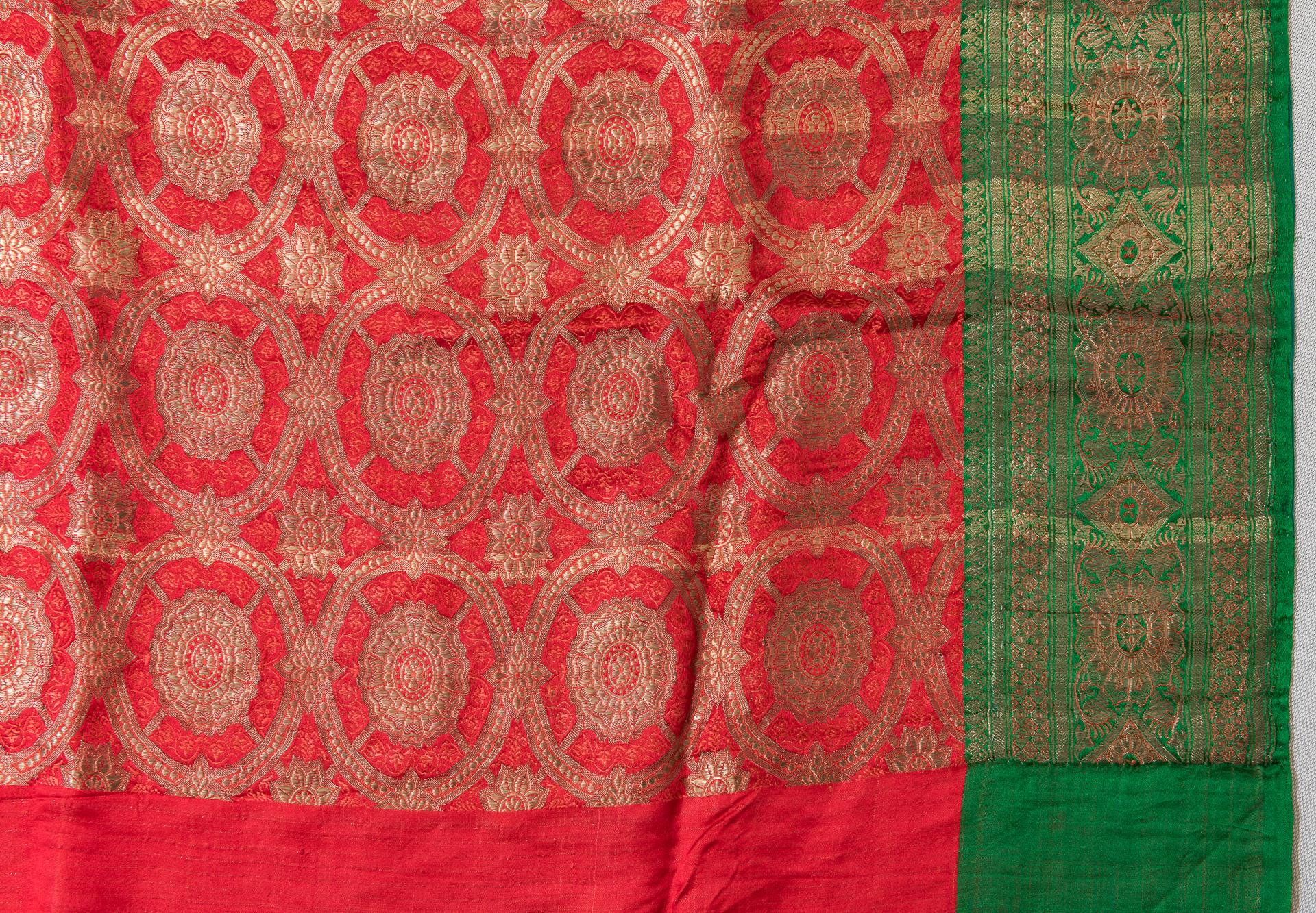 Woven Perfect Indian Sari For Sale
