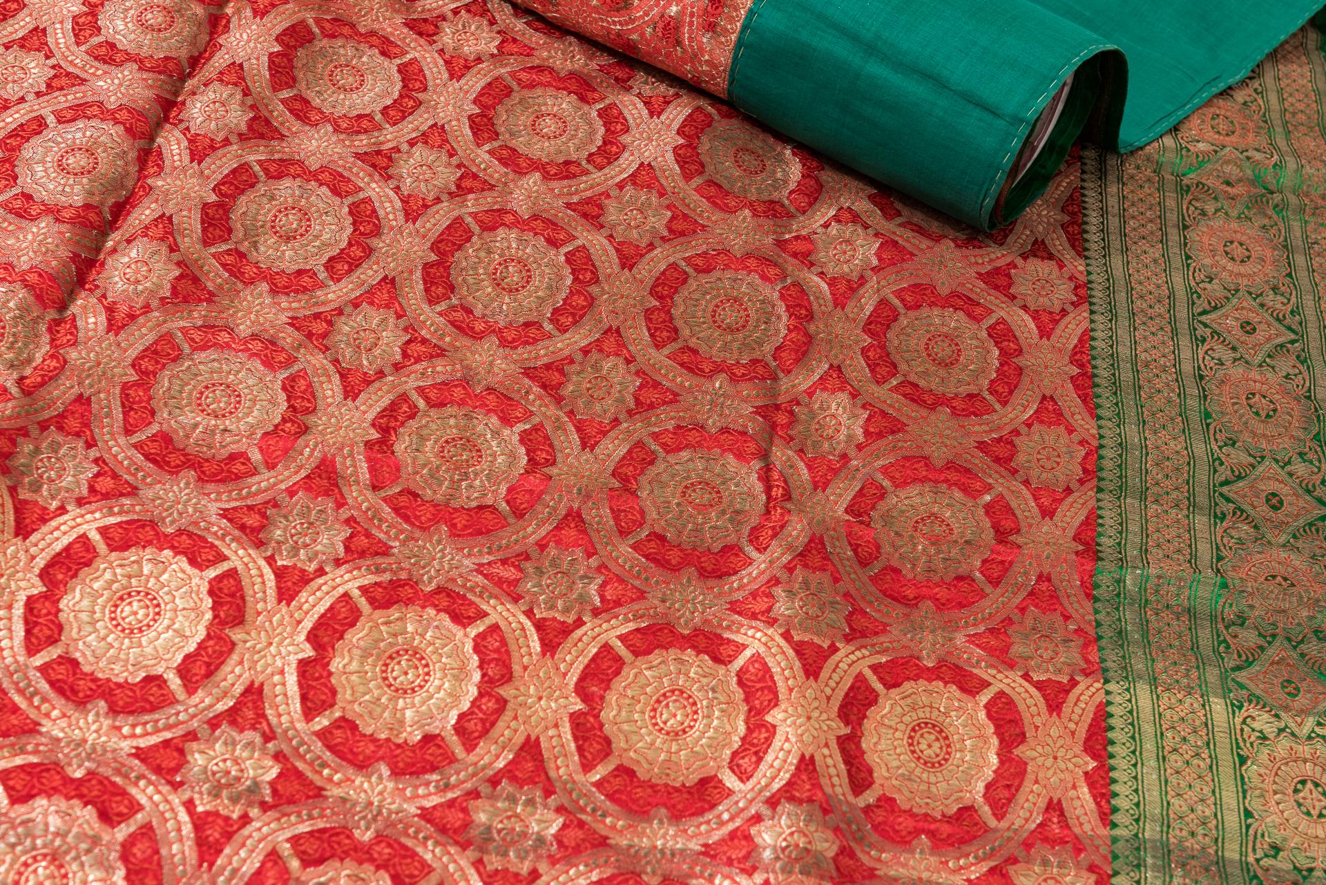 20th Century Perfect Indian Sari For Sale