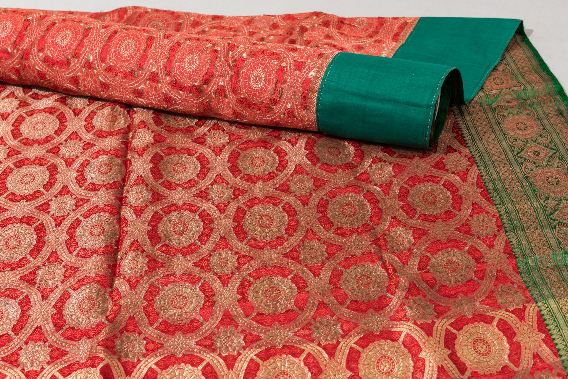 Silk Perfect Indian Sari For Sale