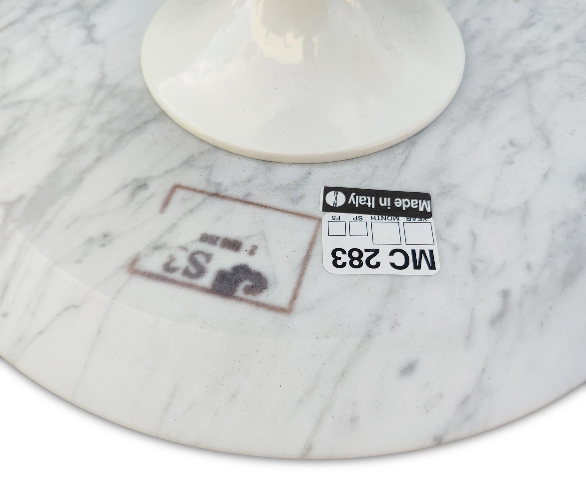 Metal Perfect Pair of Saarinen Knoll Studio Round Marble Top Tulip Side or End Table