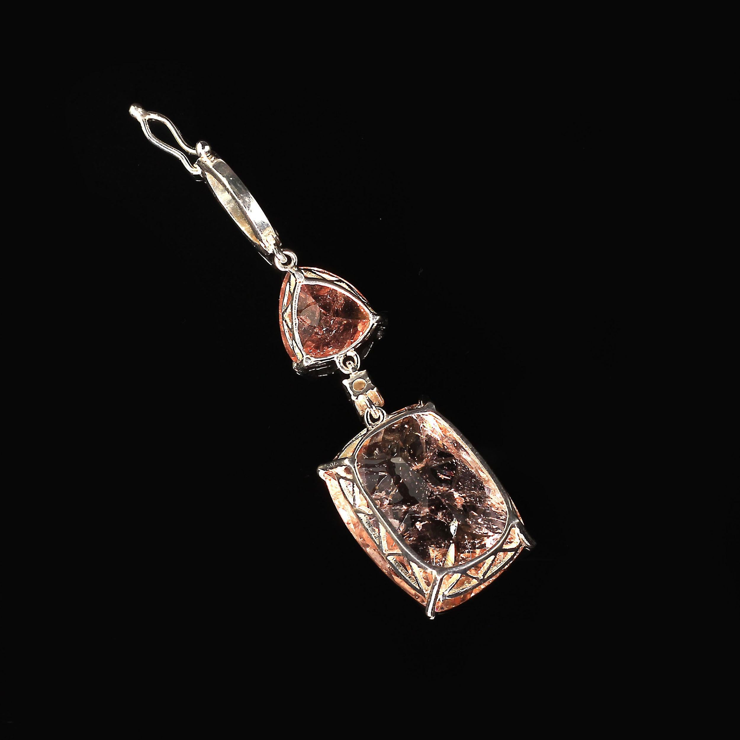Gemjunky Perfect Pendant of Two Sparkling Morganites In New Condition In Raleigh, NC
