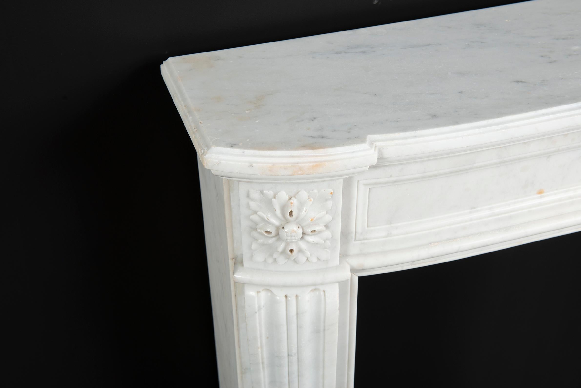 Perfect Petite Antique Fireplace Mantel in White Marble For Sale 3