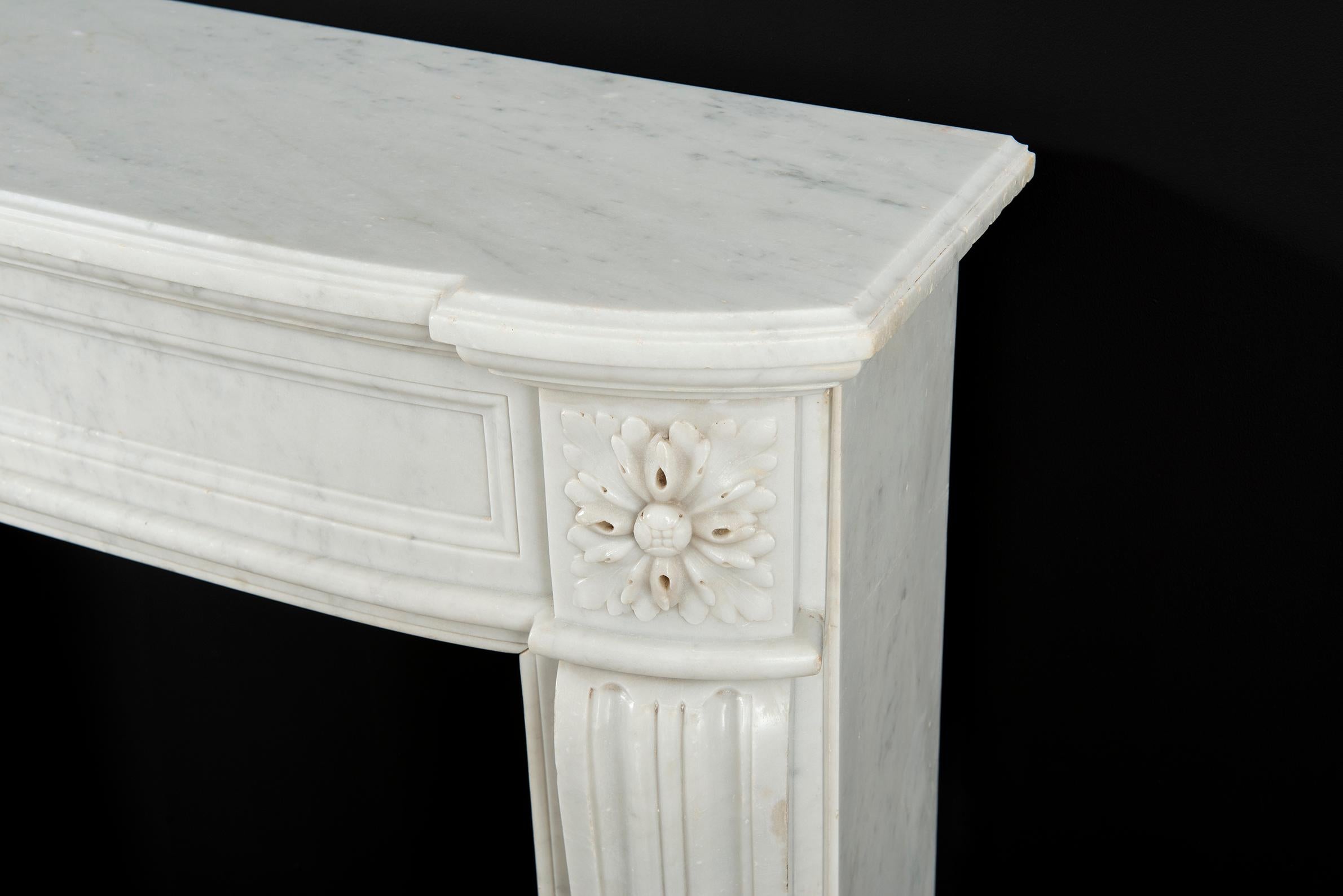 Perfect Petite Antique Fireplace Mantel in White Marble For Sale 7