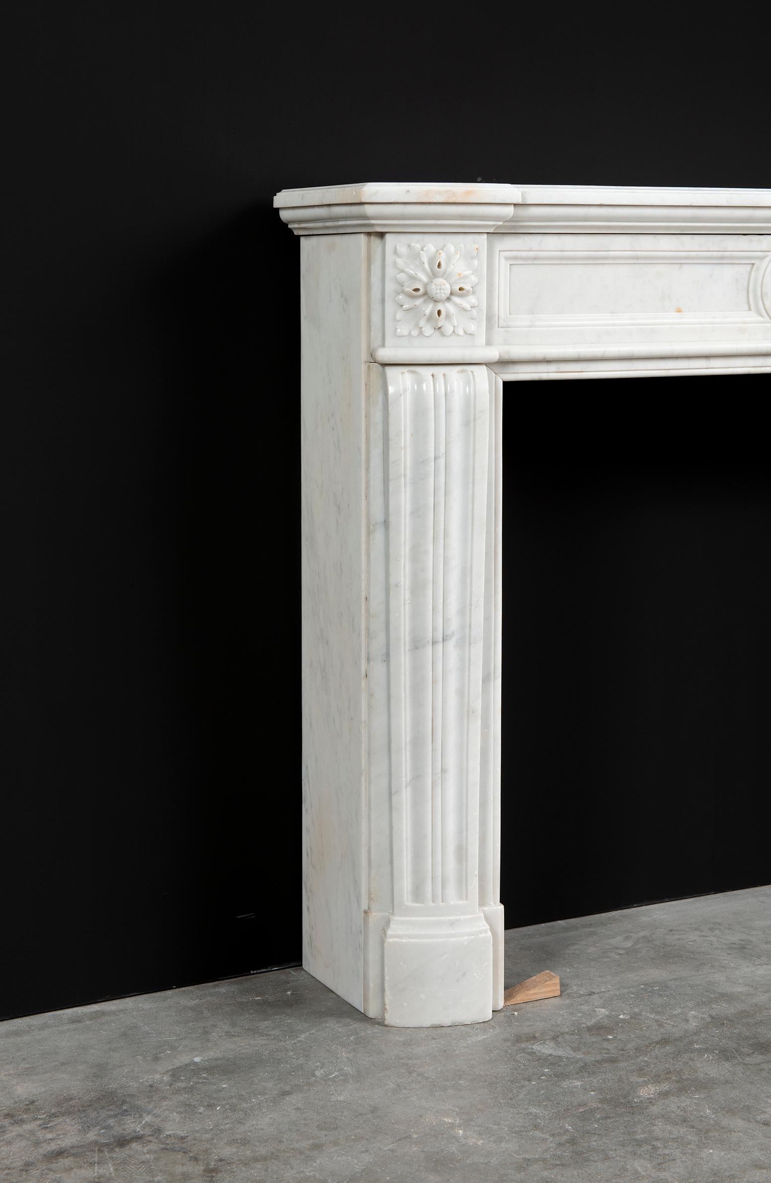 Perfect Petite Antique Fireplace Mantel in White Marble For Sale 1