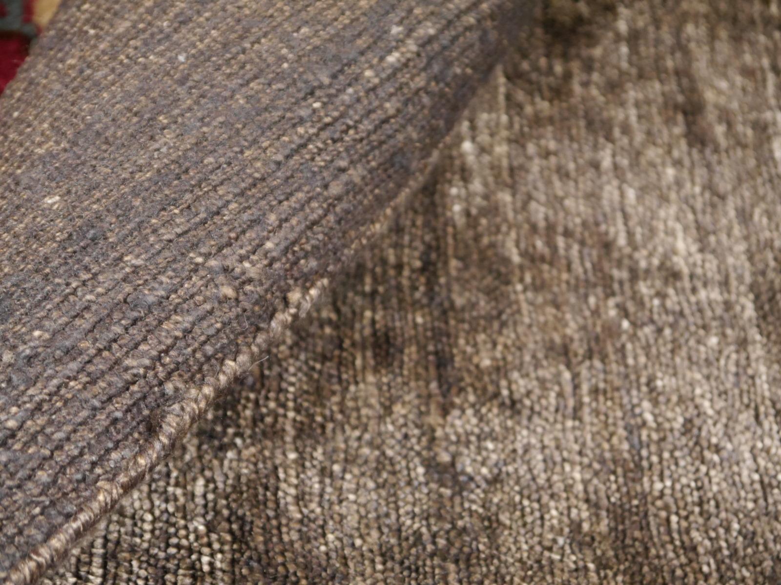 Moderne Perfect Plain Rug Collection Couleur Choco en soie de bambou par Djoharian Design en vente