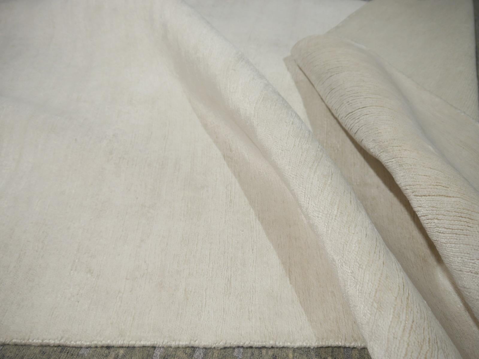Perfect Plain Rug Collection Color Ivory in Bamboo Silk by Djoharian Design For Sale 9