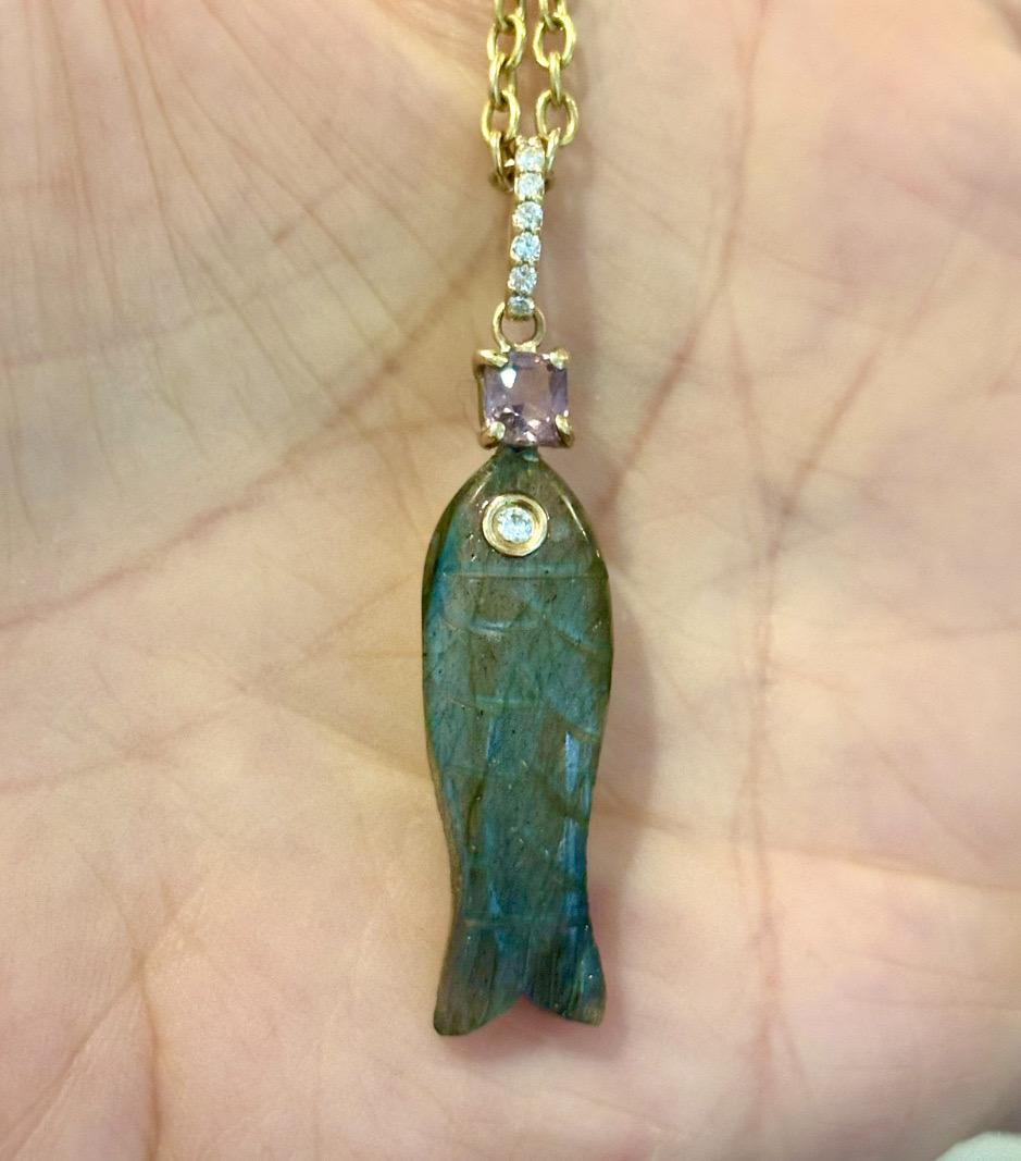 Perfect Poisson Carves Labradorite Fish Pendant with Diamonds 
Pink Spinel For Sale