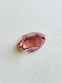 13.65 Carats Rare Natural Morganite Intense pink color of Brazil
