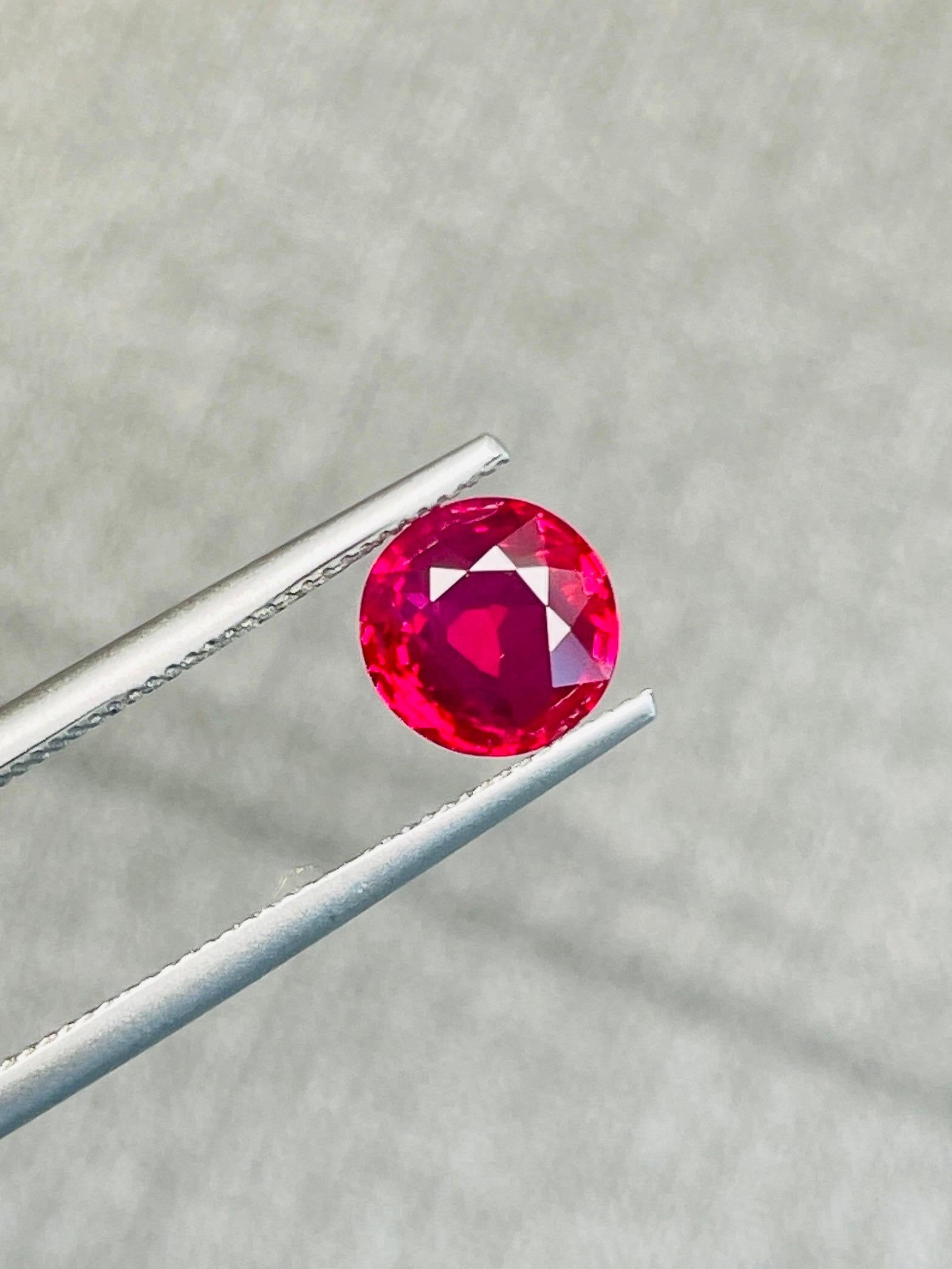 Perfect quality of burma ruby pigeon blood Unheated 1.08ct AIGS certified  2