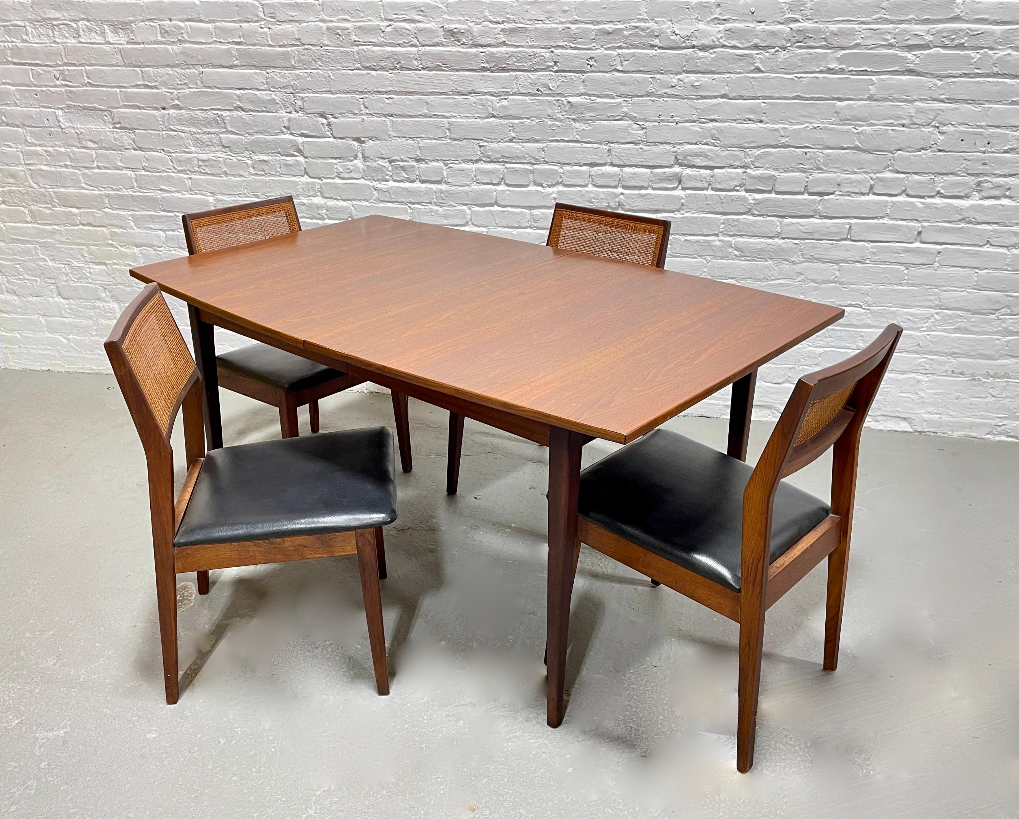 Perfect Size WALNUT Mid Century Modern DINING TABLE, c. 1960's For Sale 3