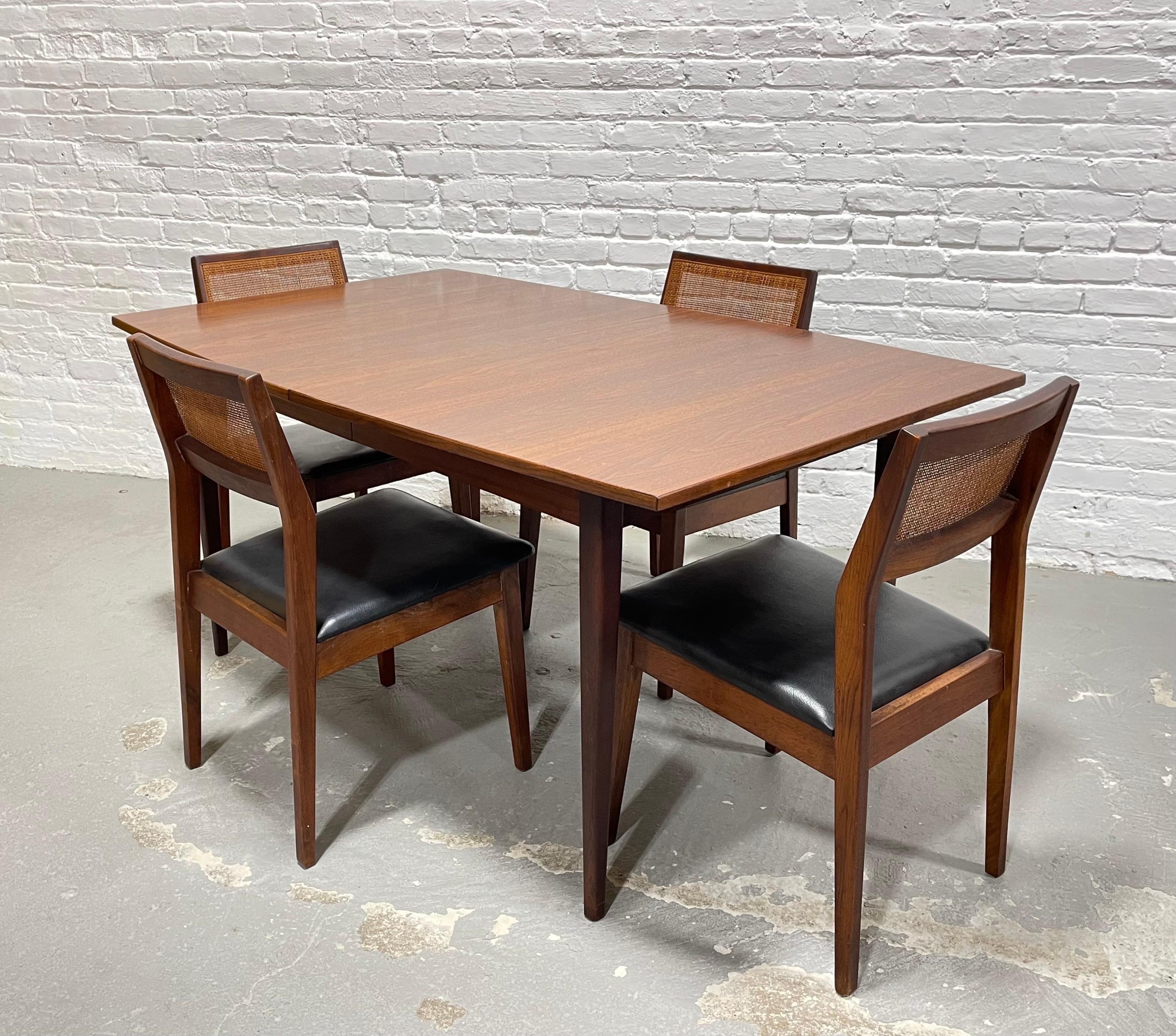 Perfect Size WALNUT Mid Century Modern DINING TABLE, c. 1960's For Sale 2