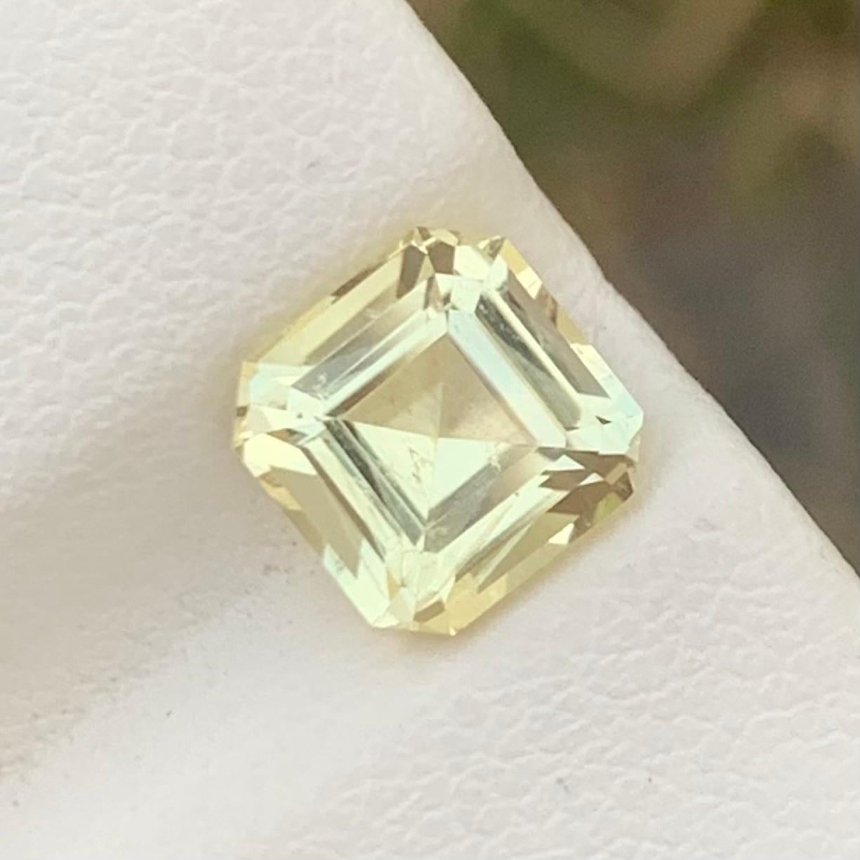 Loose Heliodor 
Weight: 1.80 Carat 
Dimension: 7.3 x 7.3 x 5.3 Mm 
Origin: Brazil 
Shape: Square 
Cut : Asscher 
Certificate: On Demand 

Heliodor, a captivating member of the beryl mineral family, is renowned for its radiant golden to yellow hues.