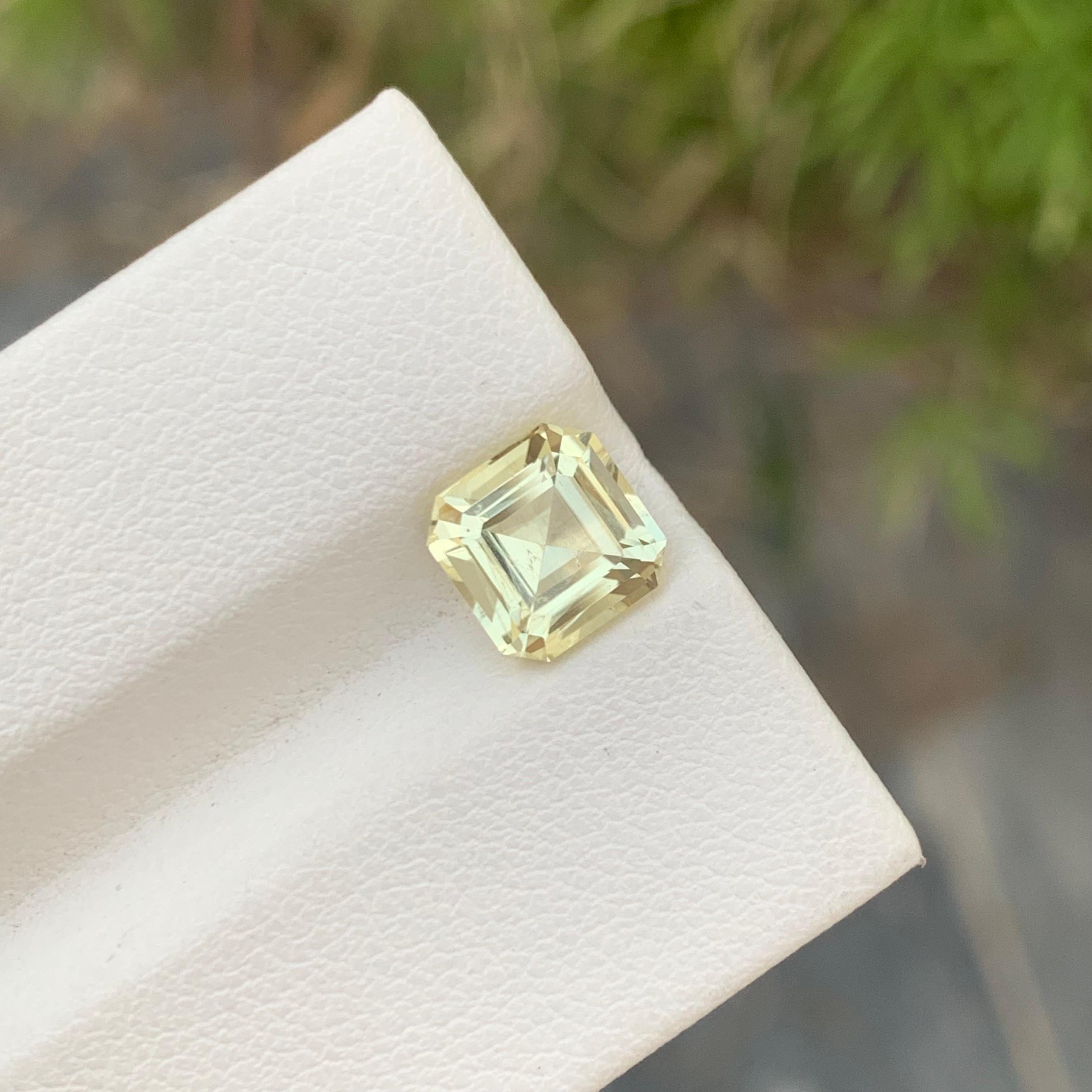 Asscher Cut Perfect Square Shape 1.80 Carats Light Yellow Heliodor Beryl From Brazil  For Sale