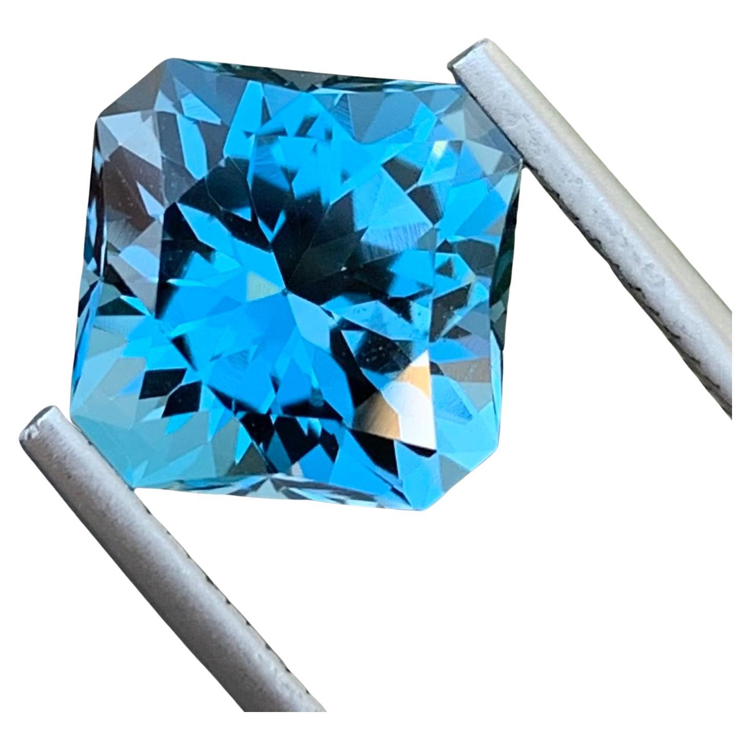 Perfect Square Shape 8.20 Carats Fancy Cut Loose London Blue Topaz Gem For Ring  For Sale