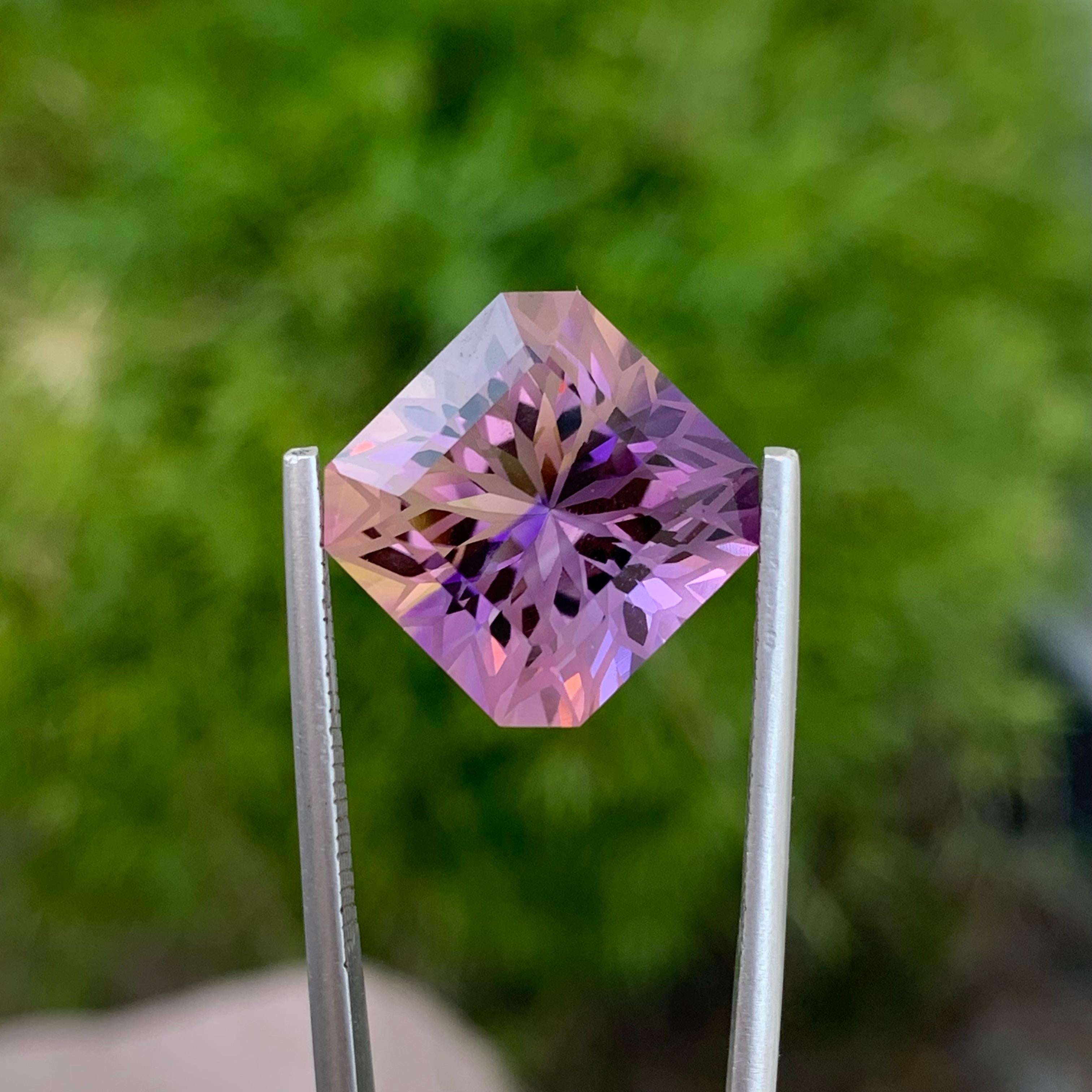 Loose Ametrine
Weight: 13.65 Carats
Dimension: 13.9 x 13.9 x 11.1 Mm
Origin: Brazil
Shape : Square 
Treatment: Non
Certificate: On Demand


Ametrine, a captivating and unique gemstone, seamlessly blends the enchanting colors of amethyst and citrine
