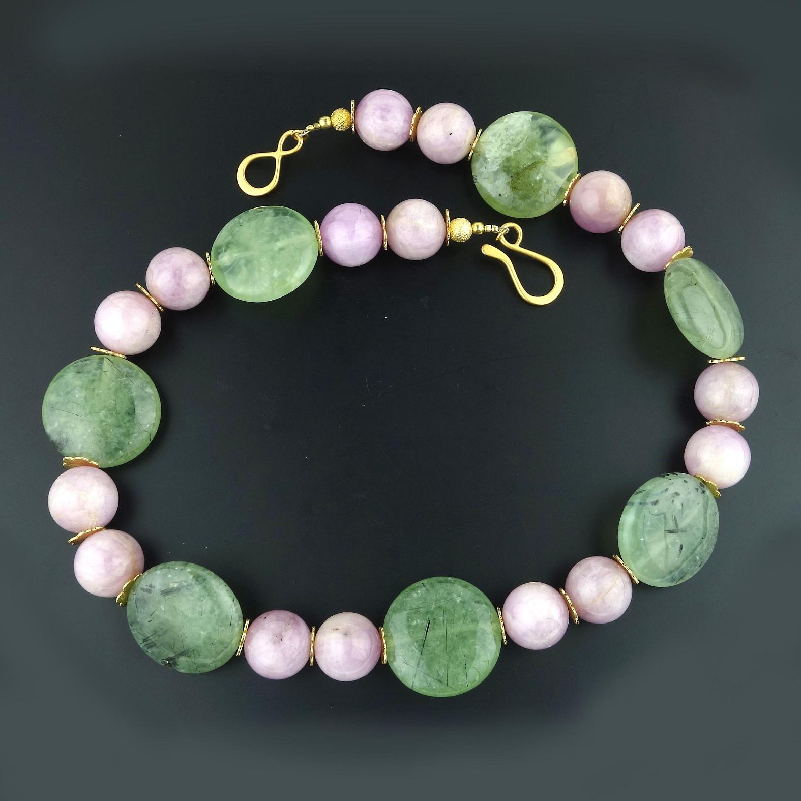 Bead AJD 18 Inch Perfect Summer Necklace of Kunzite and Prehnite