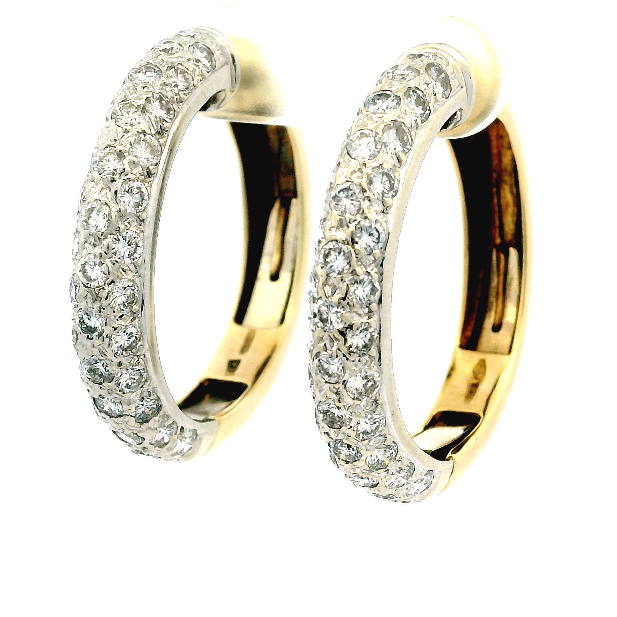Perfecta Pendientes de aro de diamantes de oro bicolor de 14 quilates, 3,5 quilates Contemporáneo en venta