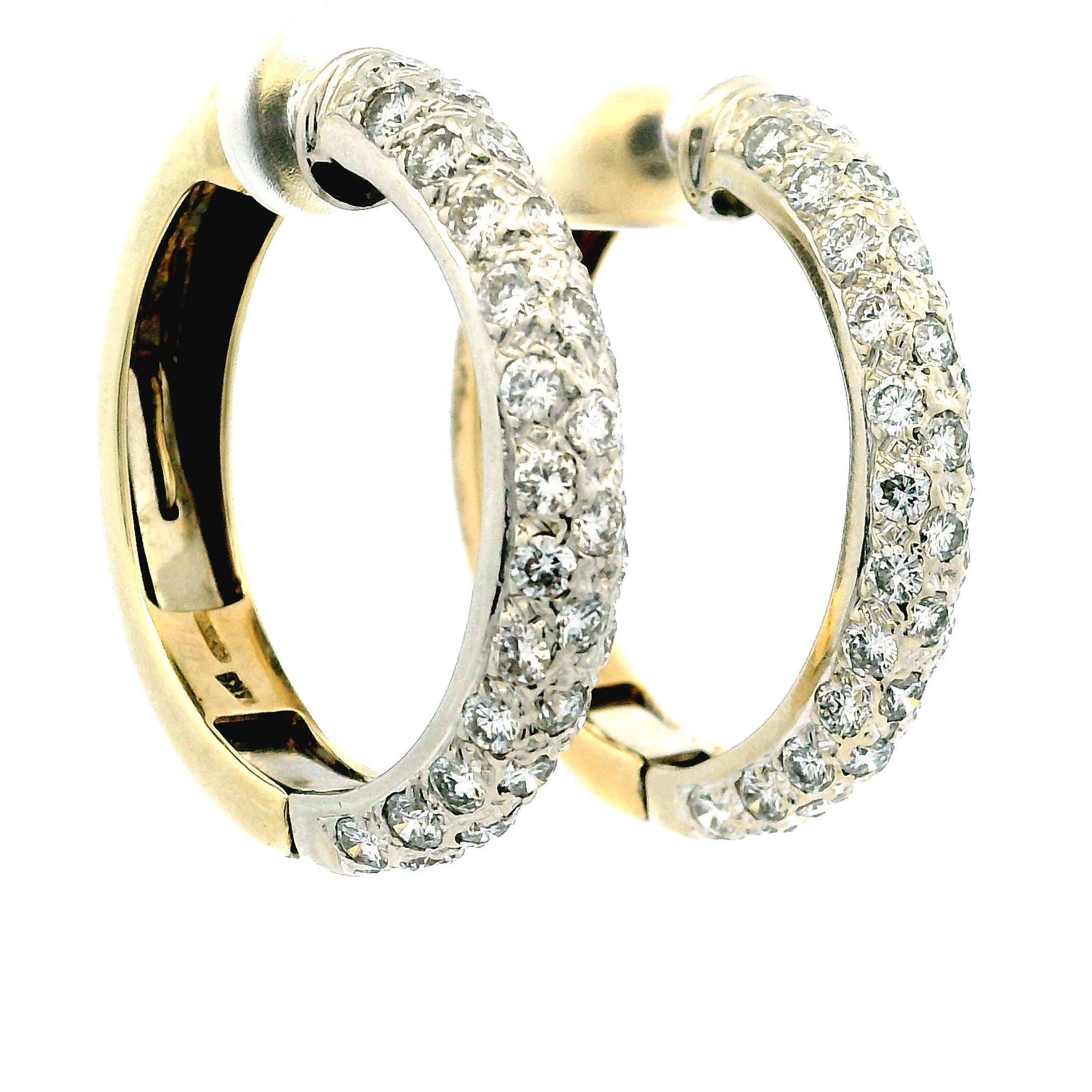 Perfecta Pendientes de aro de diamantes de oro bicolor de 14 quilates, 3,5 quilates Corte redondo en venta