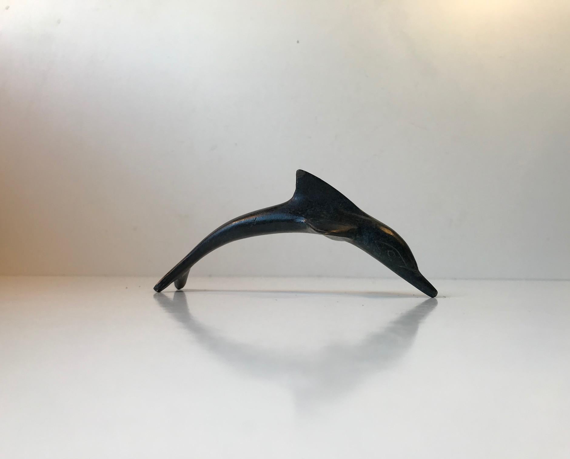 Early 20th Century Perfectly Balanced Bronze Dolphin, Desk Sculpture, 1930s