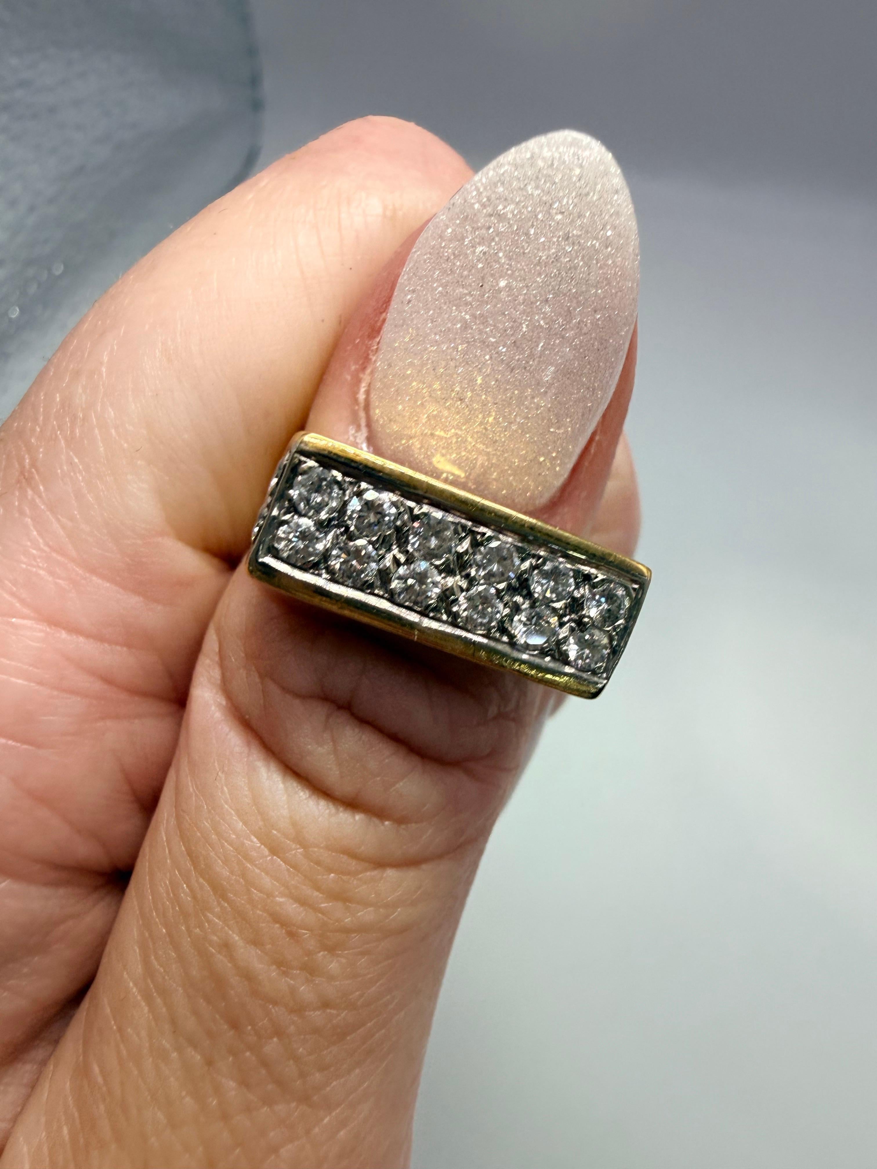 Perfekt gearbeiteter Diamantring 14KT Gold 1ct von Diamanten für Damen oder Herren im Angebot